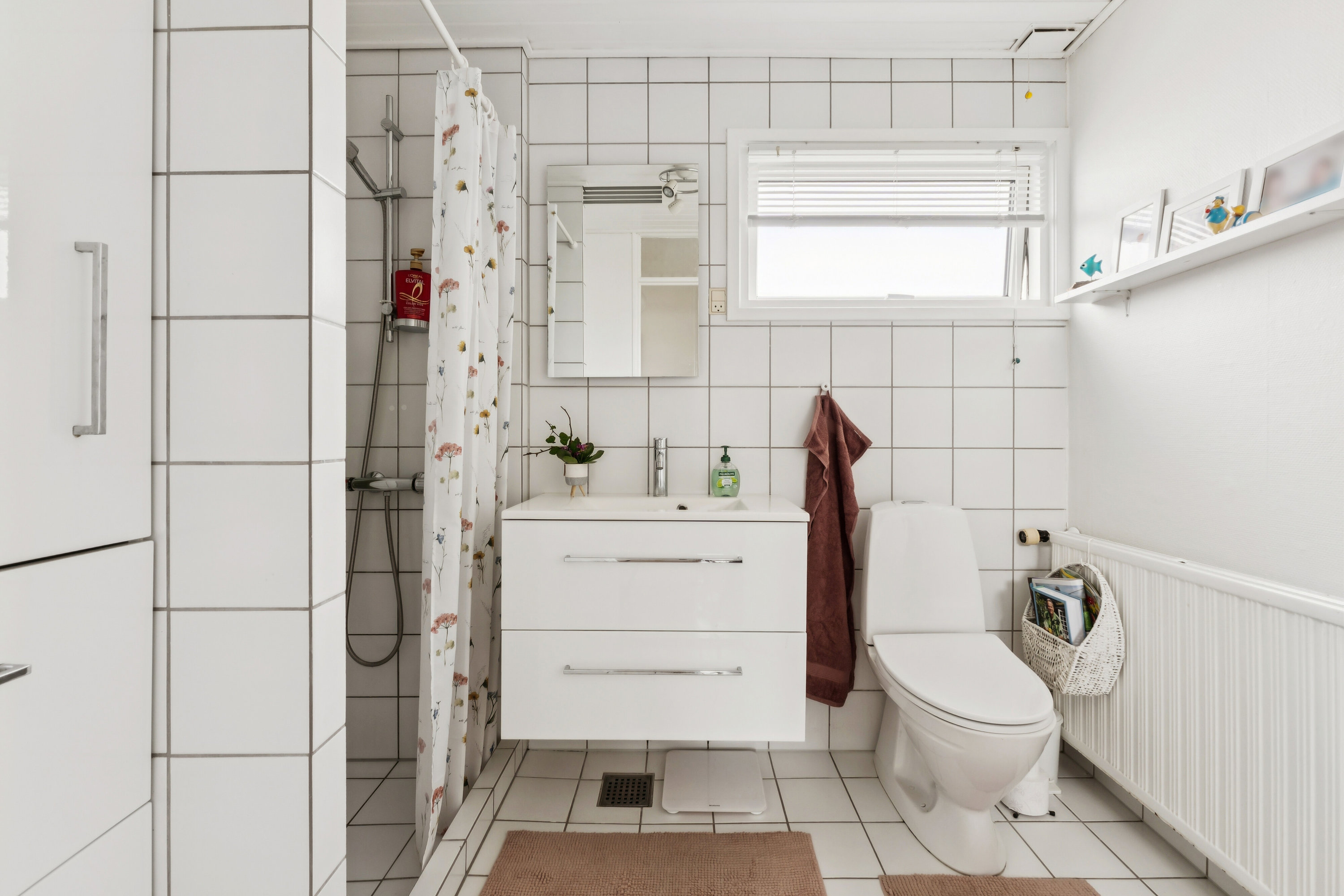 Fremhævet badeværelse billede i fuldskærmstilstand. Billede af Åparken 24, Kirkeby, 5771 Stenstrup