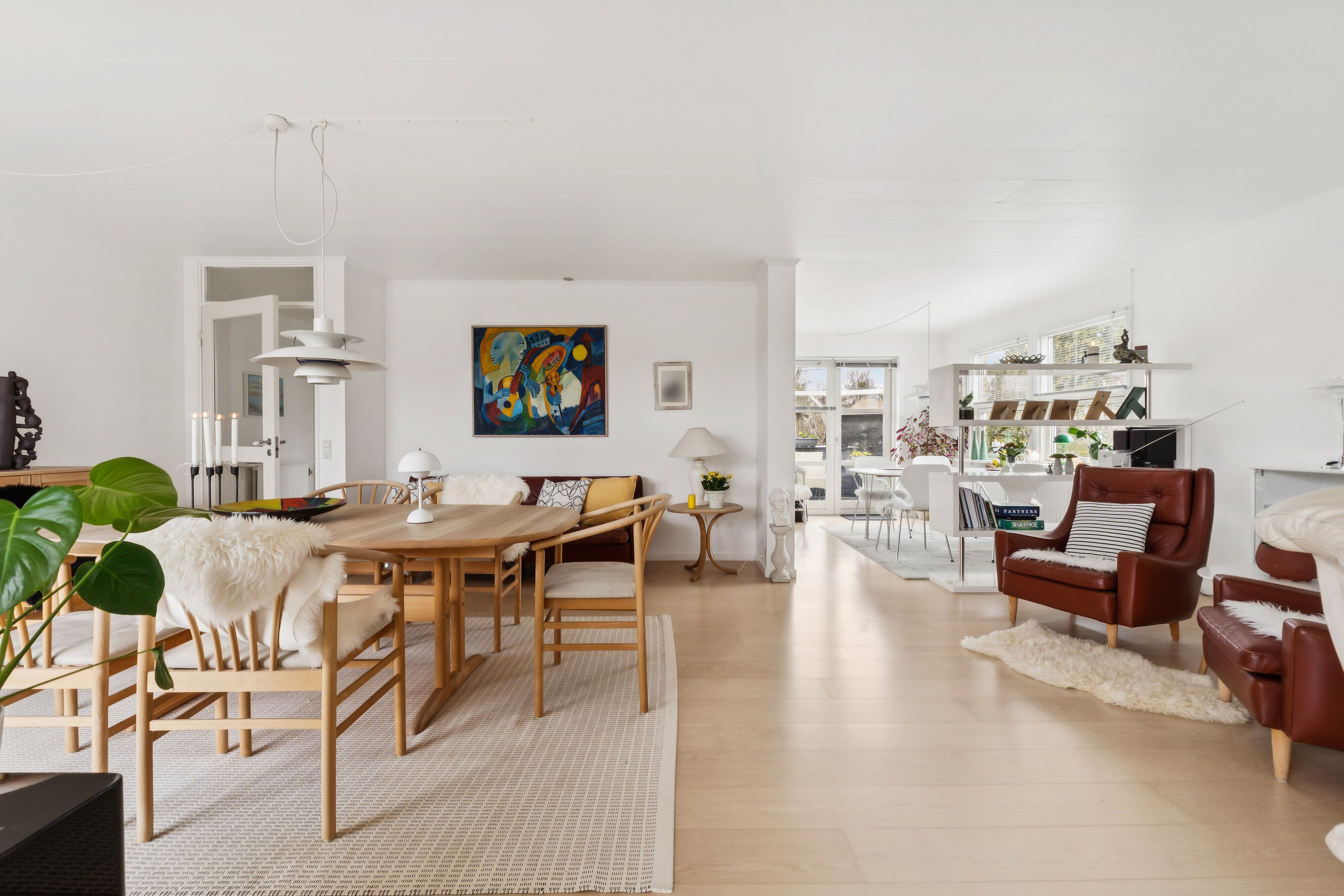 Fremhævet stue billede i fuldskærmstilstand. Billede af Åparken 24, Kirkeby, 5771 Stenstrup