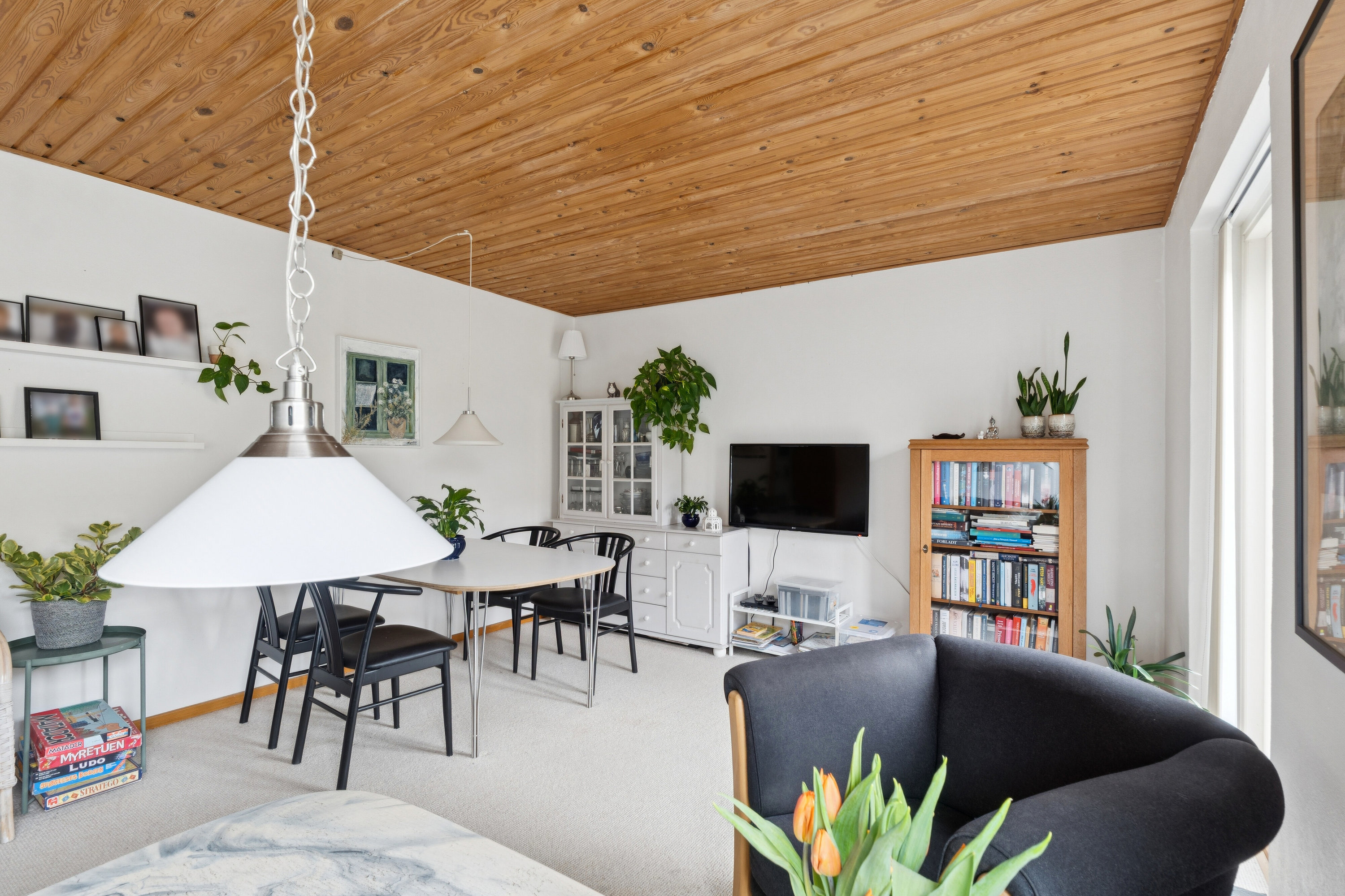 Fremhævet stue billede i fuldskærmstilstand. Billede af Valhøjs Alle 88, st.. 9., 2610 Rødovre