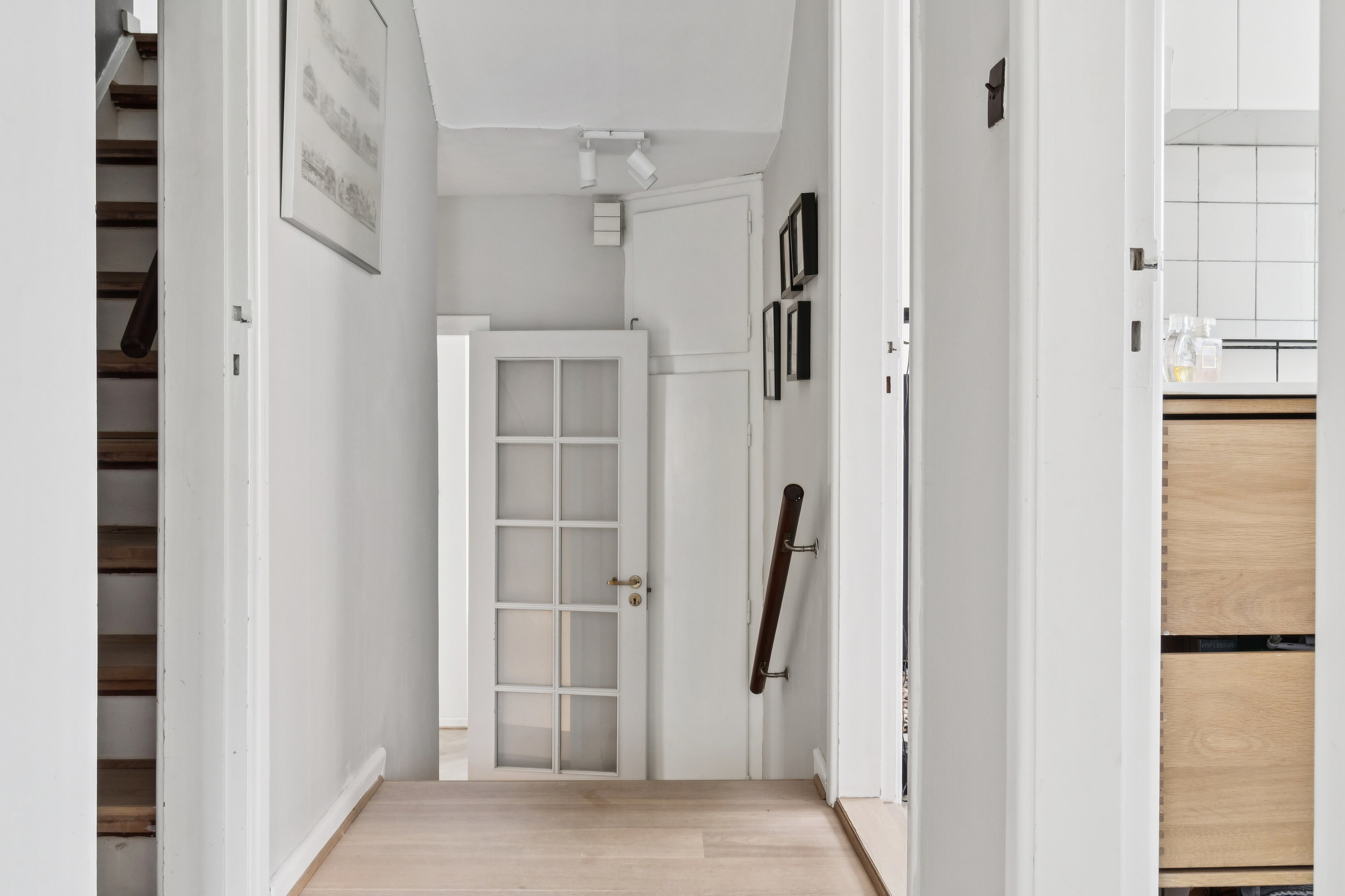 Fremhævet gang billede i fuldskærmstilstand. Billede af Egebæksvej 11, 8270 Højbjerg