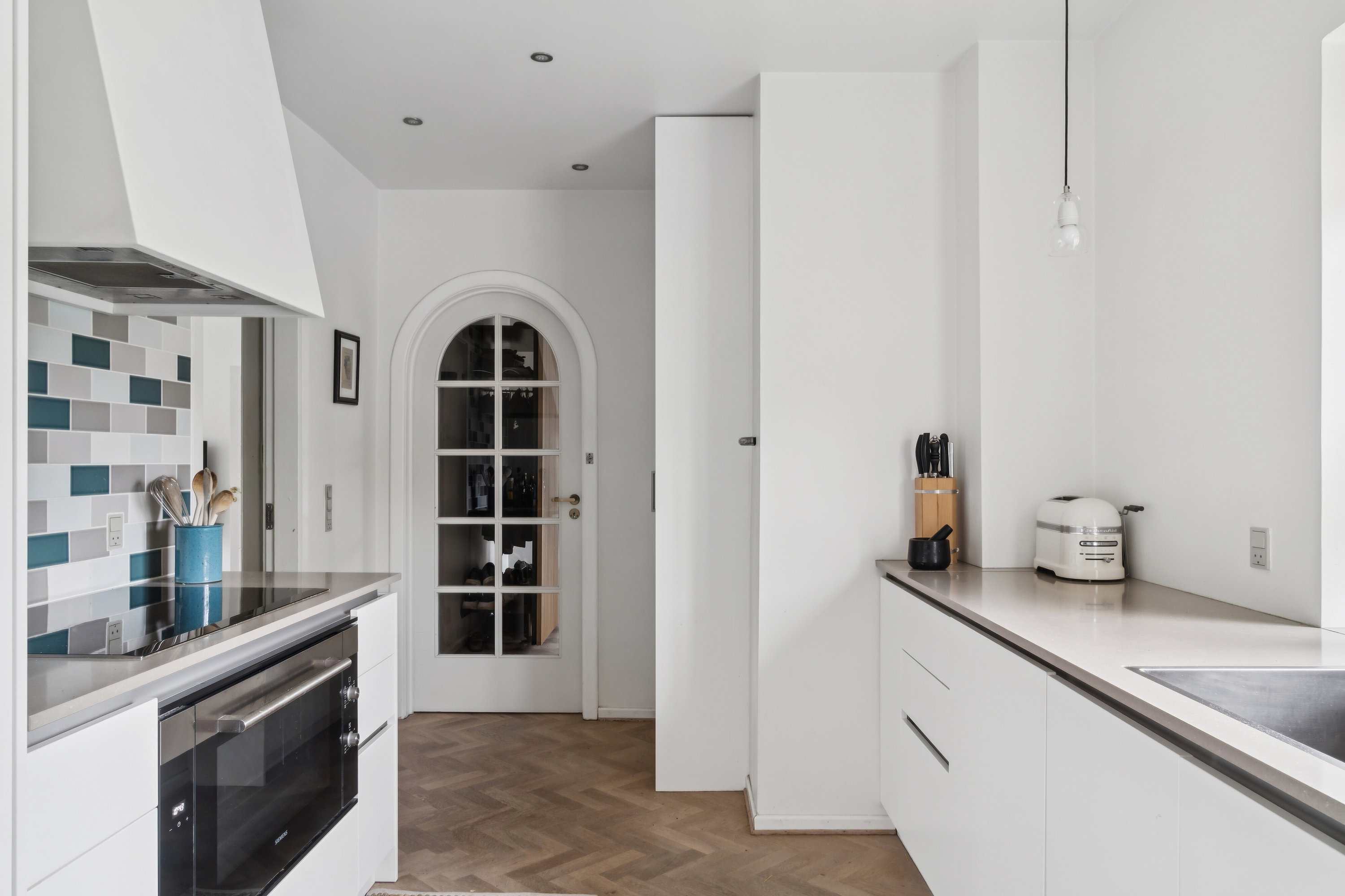 Fremhævet køkken billede i fuldskærmstilstand. Billede af Egebæksvej 11, 8270 Højbjerg