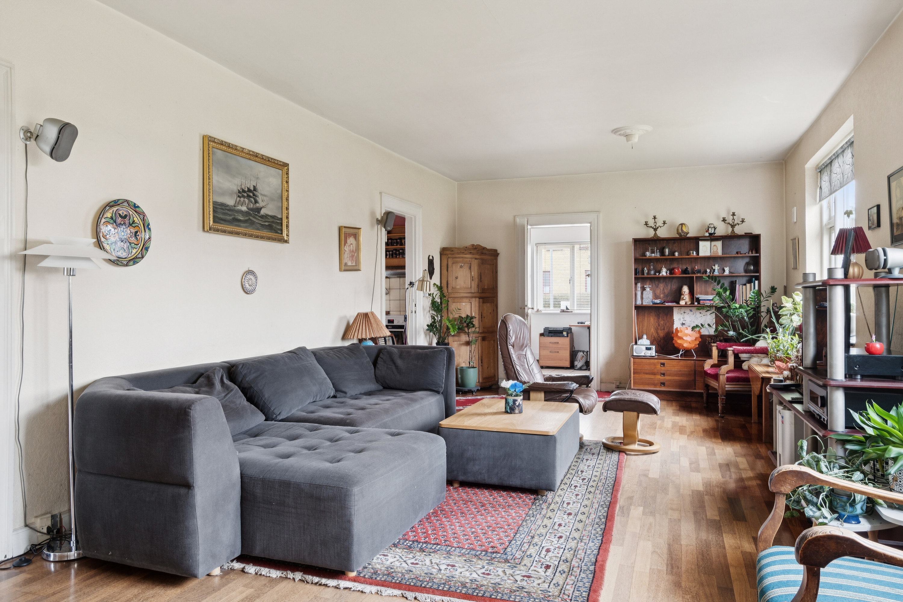 Fremhævet stue billede i fuldskærmstilstand. Billede af Bystævnet 5, Rønnebæk, 4700 Næstved