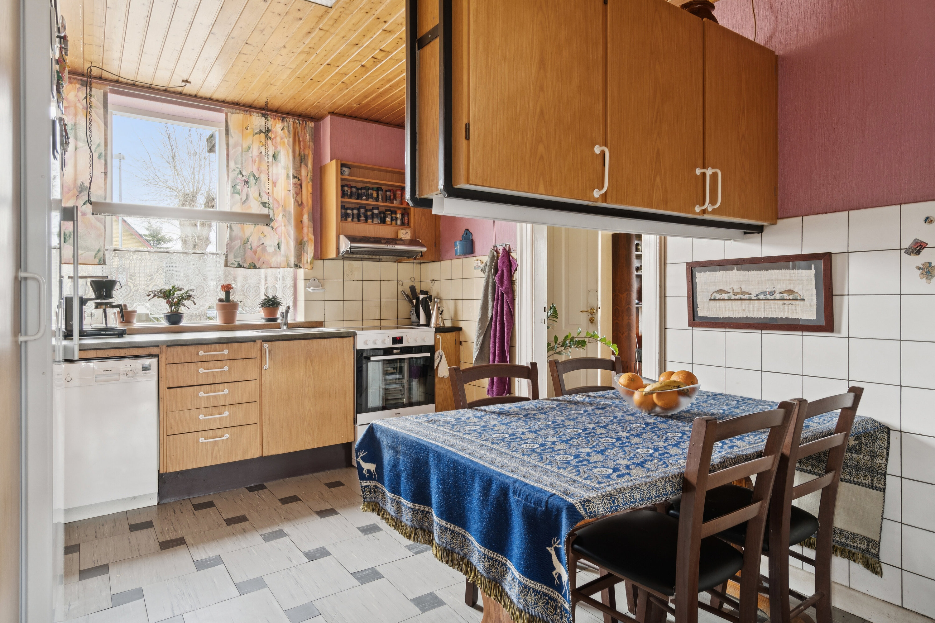 Fremhævet køkken billede i fuldskærmstilstand. Billede af Bystævnet 5, Rønnebæk, 4700 Næstved