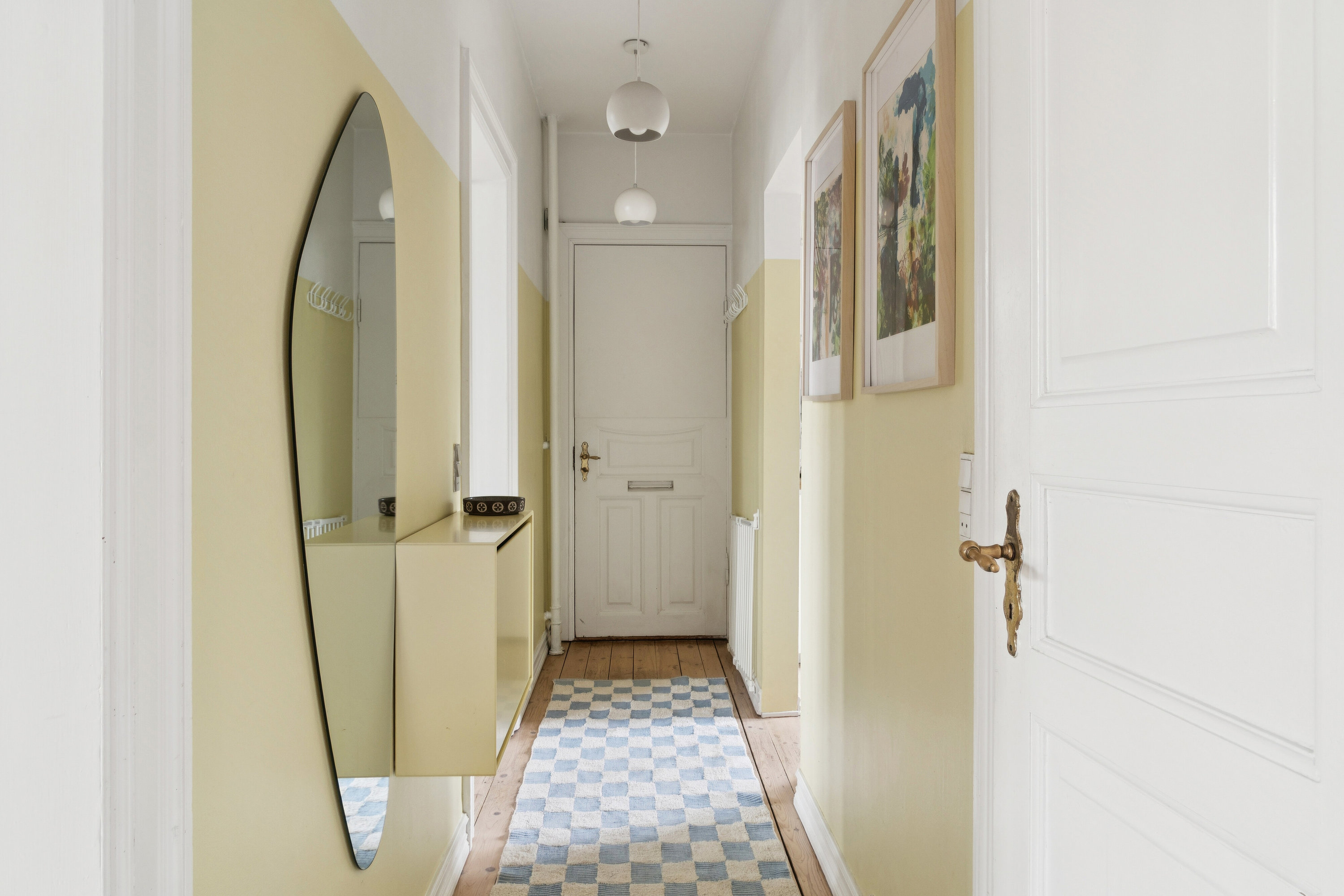 Fremhævet gang billede i fuldskærmstilstand. Billede af Hendrik Pontoppidans Gade 26, 1. tv., 8000 Aarhus C