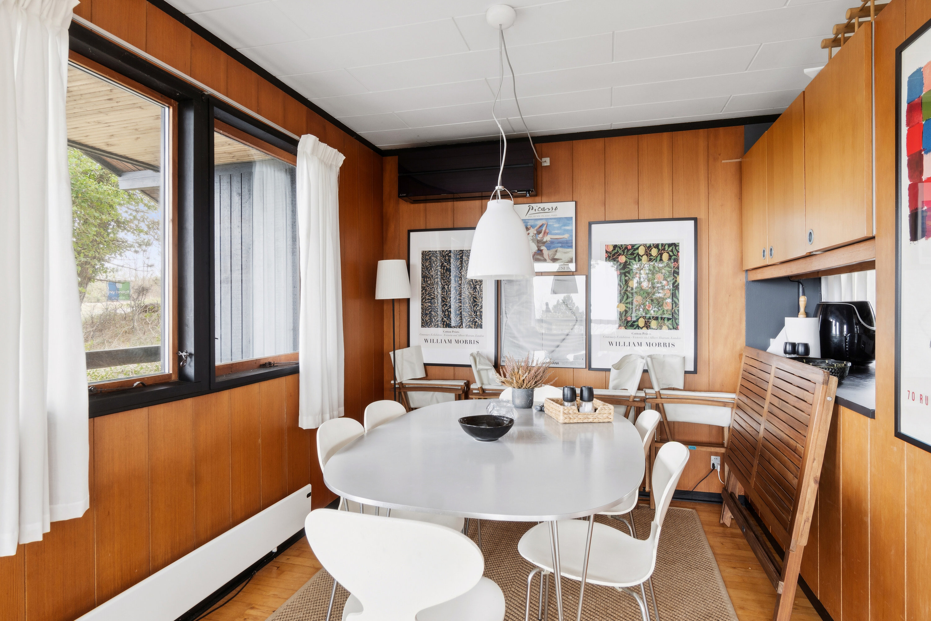 Fremhævet spisestue billede i fuldskærmstilstand. Billede af Smedelinien 55, 4400 Kalundborg