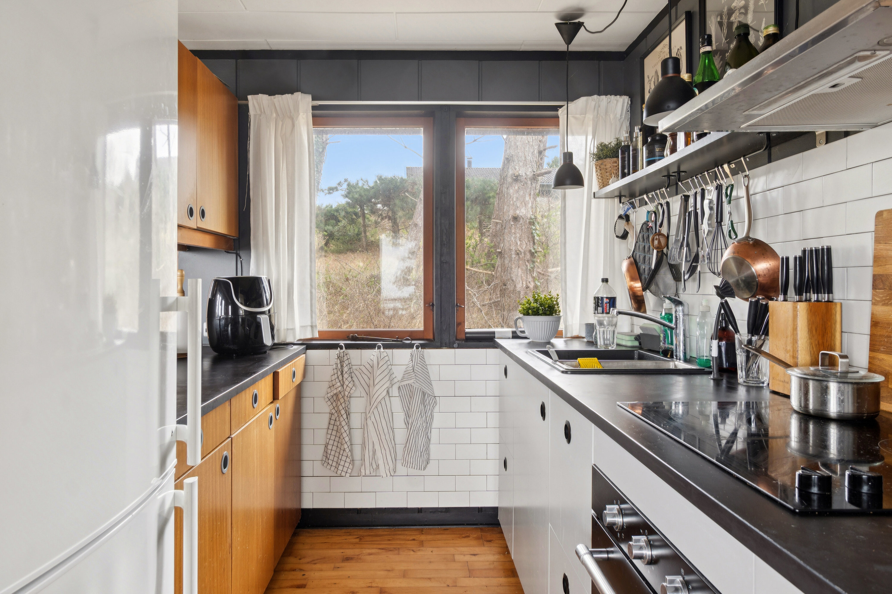 Fremhævet køkken billede i fuldskærmstilstand. Billede af Smedelinien 55, 4400 Kalundborg