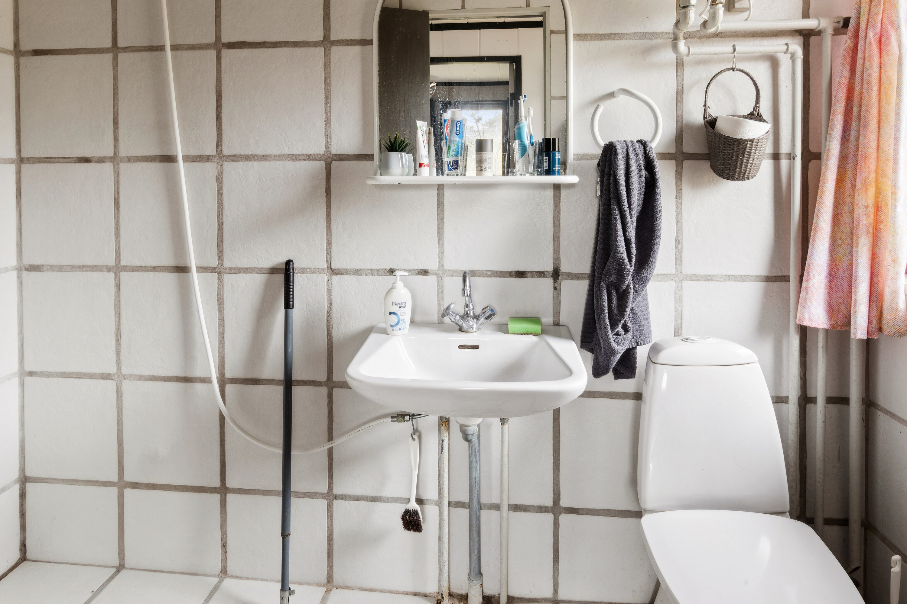 Fremhævet badeværelse billede i fuldskærmstilstand. Billede af Smedelinien 55, 4400 Kalundborg