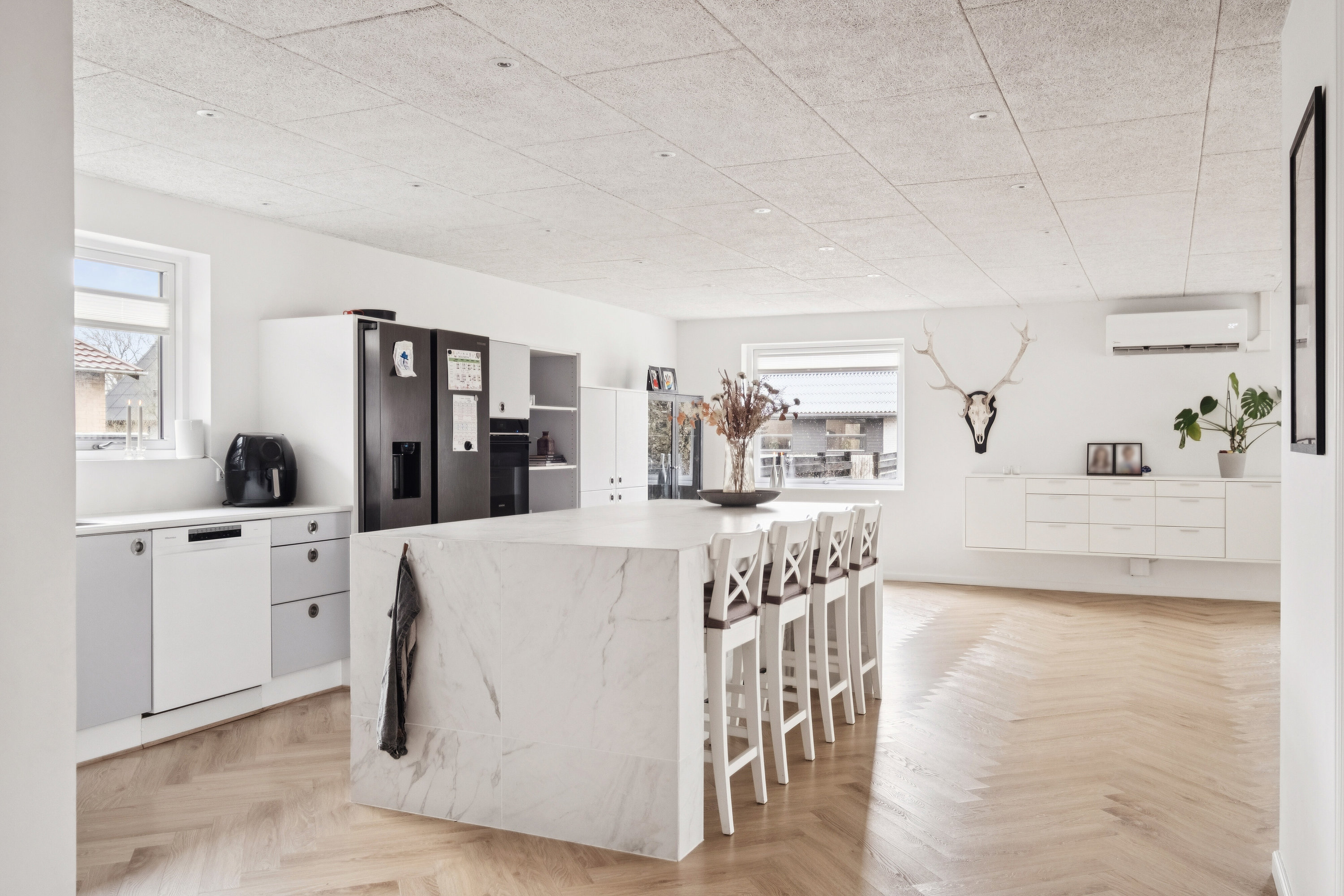 Fremhævet køkken billede i fuldskærmstilstand. Billede af Rakkebyvej 240, Rakkeby, 9800 Hjørring