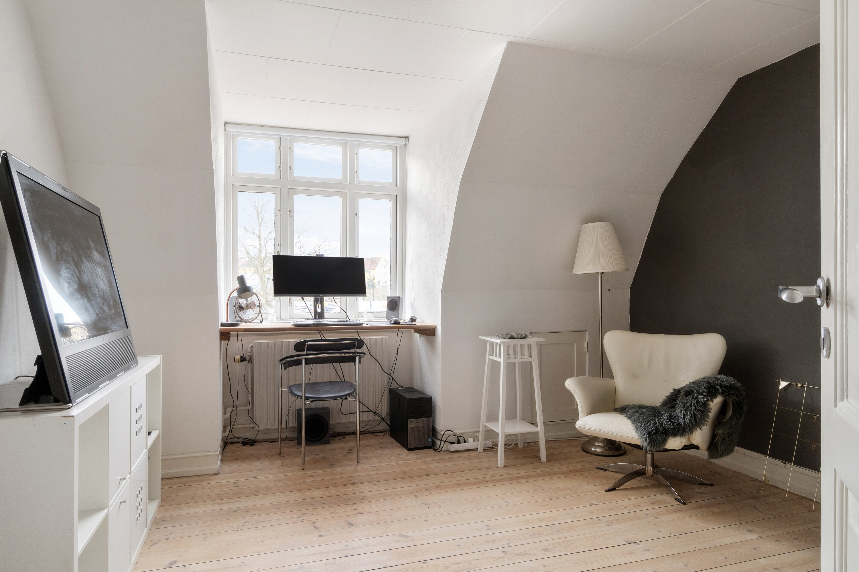 Fremhævet arbejdsværelse billede i fuldskærmstilstand. Billede af Farimagsvej 11, 4700 Næstved