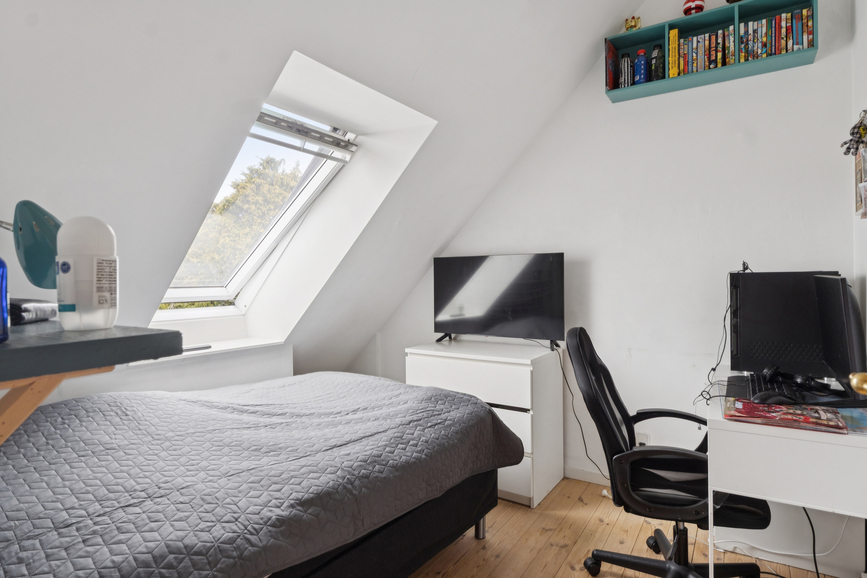 Fremhævet værelse billede i fuldskærmstilstand. Billede af Johannes Ewalds Vej 4, 3100 Hornbæk