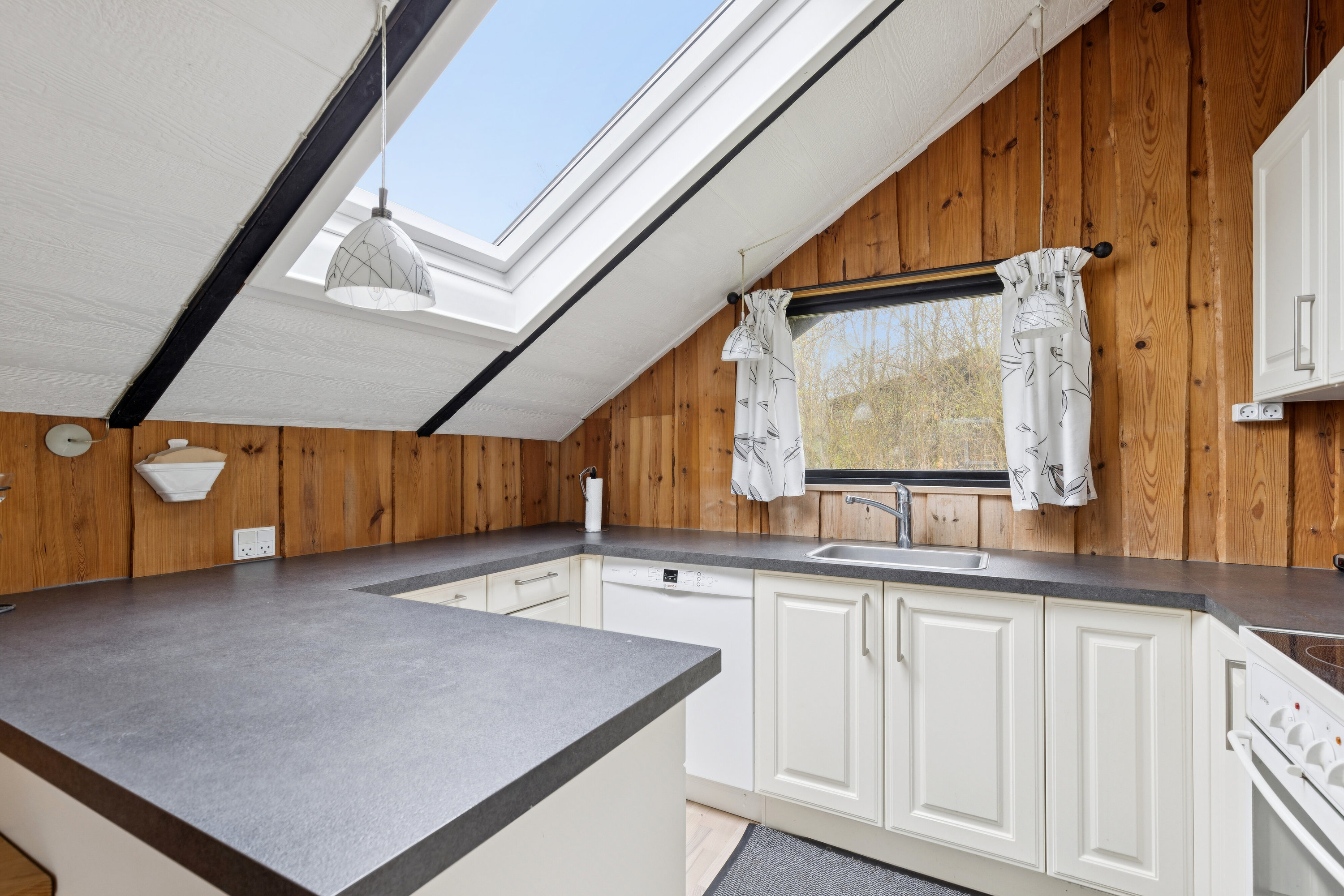 Fremhævet køkken billede i fuldskærmstilstand. Billede af Grøndalvej 10, Kelstrup, 4200 Slagelse