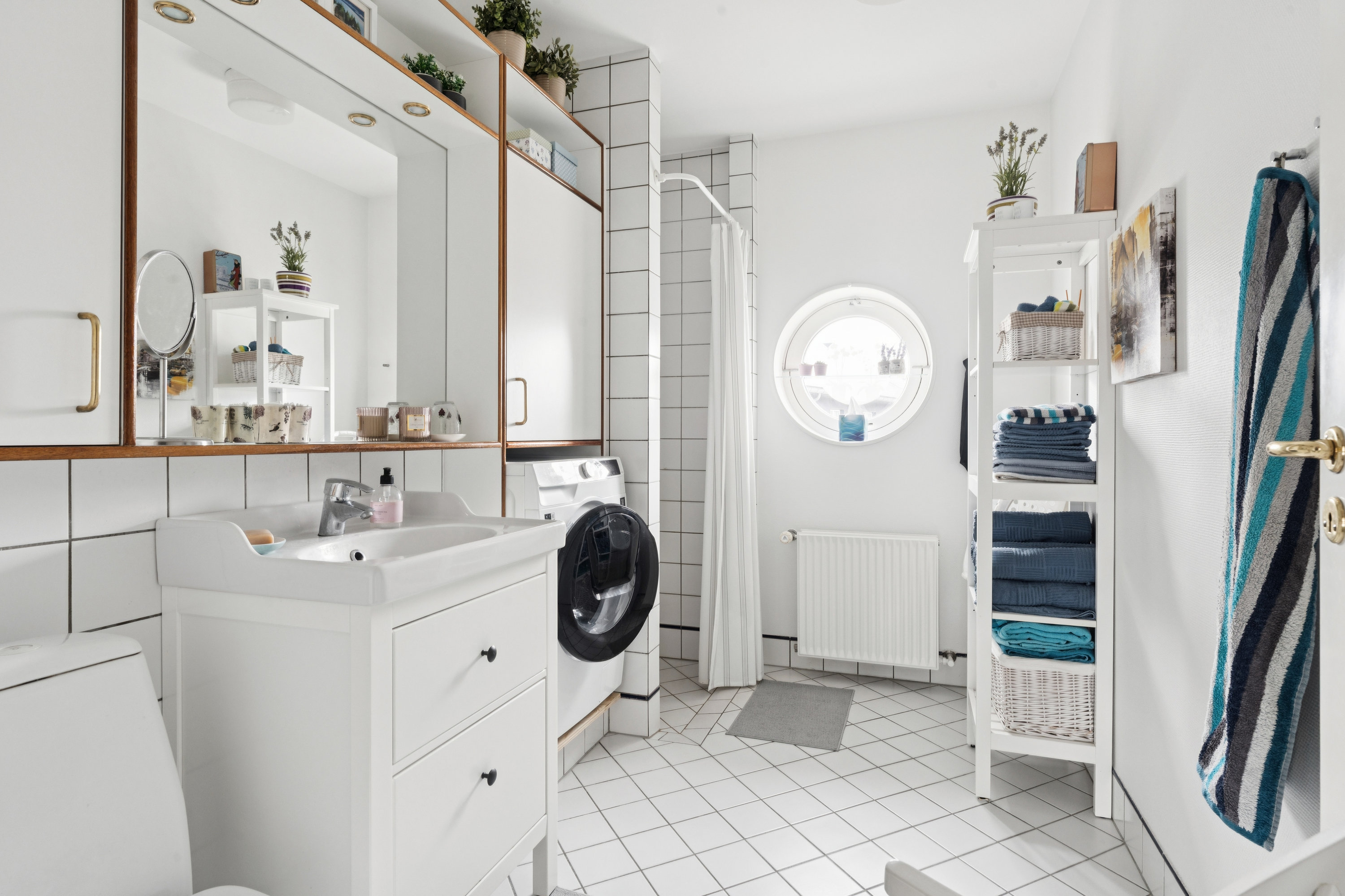 Fremhævet badeværelse billede i fuldskærmstilstand. Billede af Brohusgade 9, 4. th., 9000 Aalborg