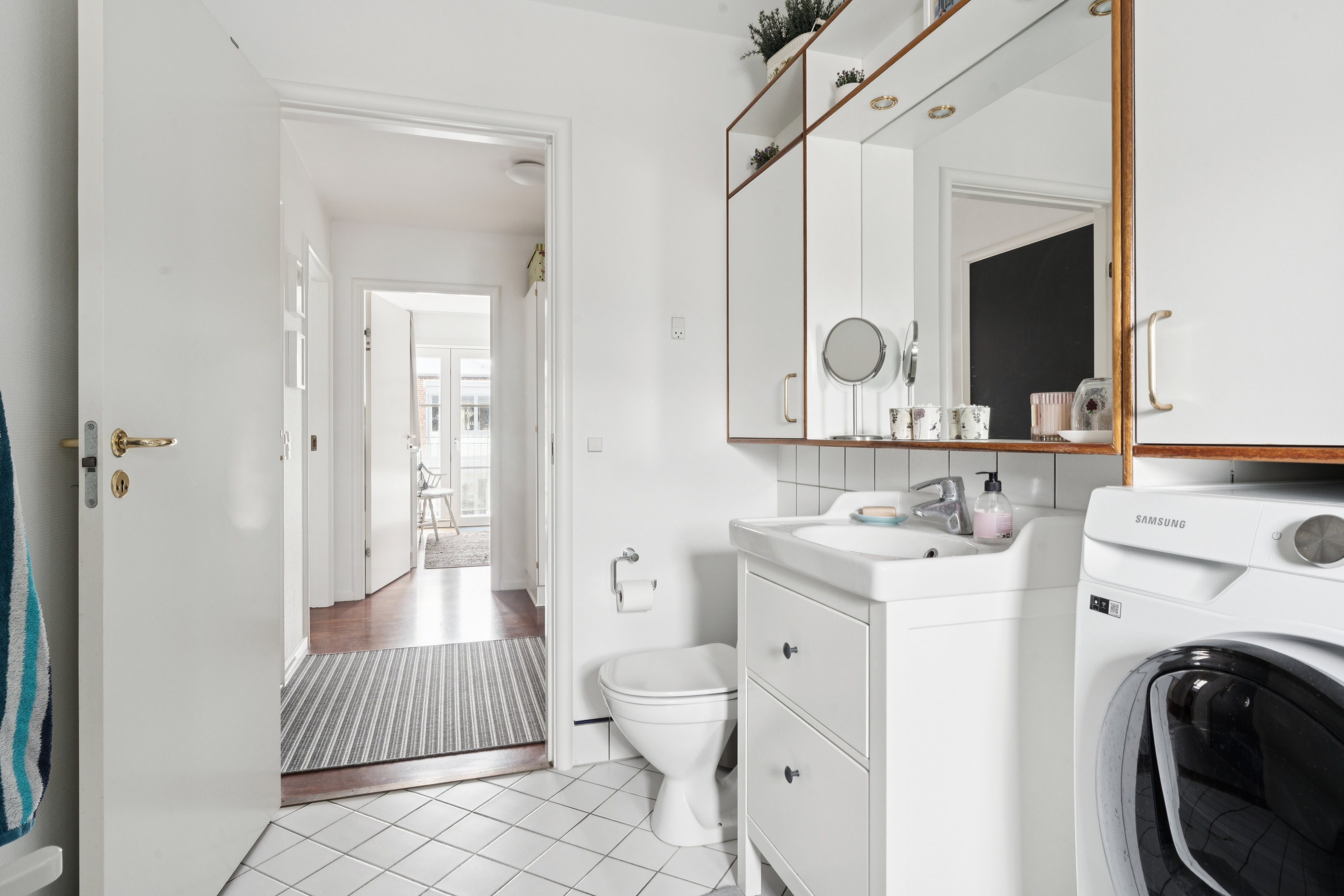 Fremhævet badeværelse billede i fuldskærmstilstand. Billede af Brohusgade 9, 4. th., 9000 Aalborg