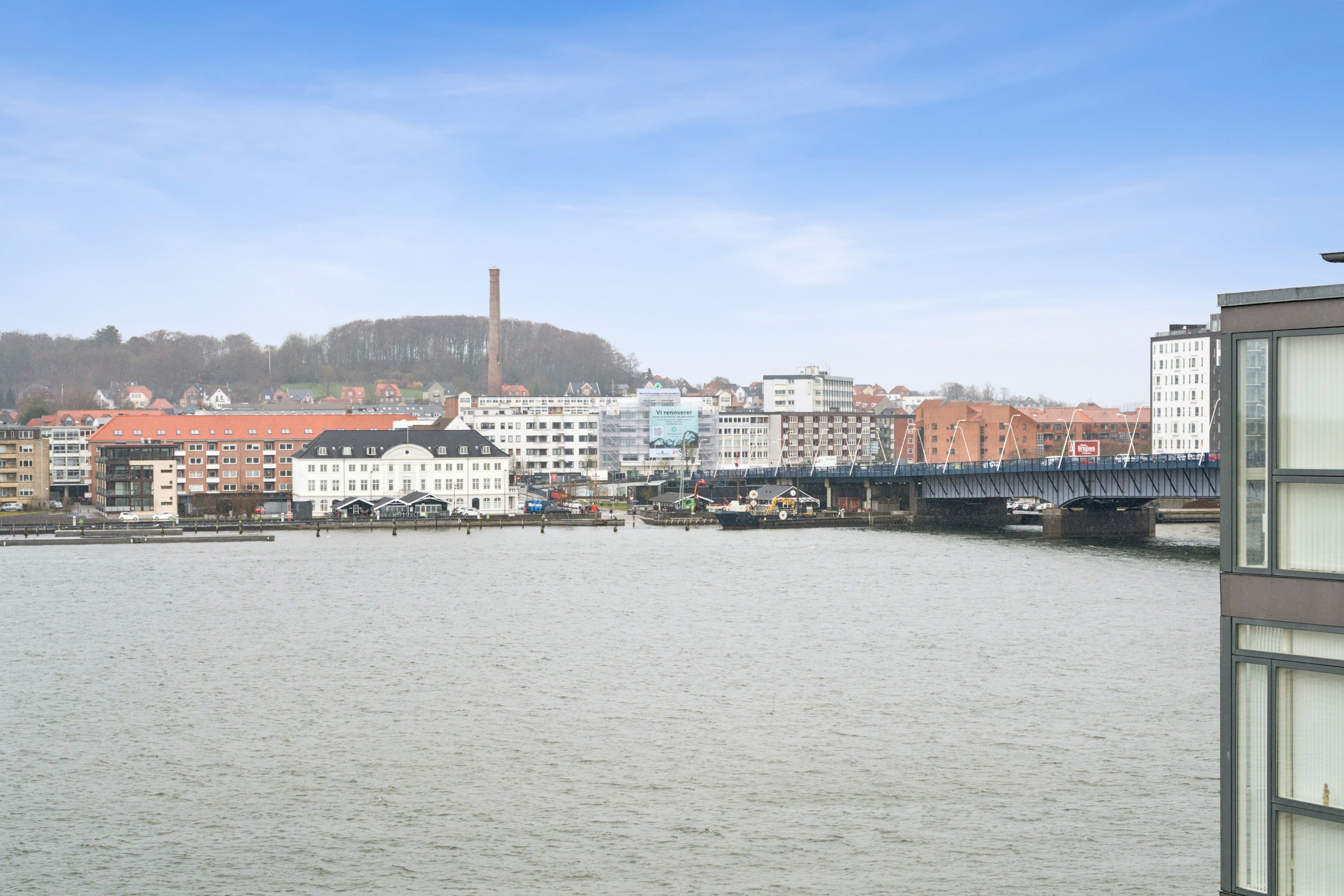 Fremhævet udsigt billede i fuldskærmstilstand. Billede af Brohusgade 9, 4. th., 9000 Aalborg