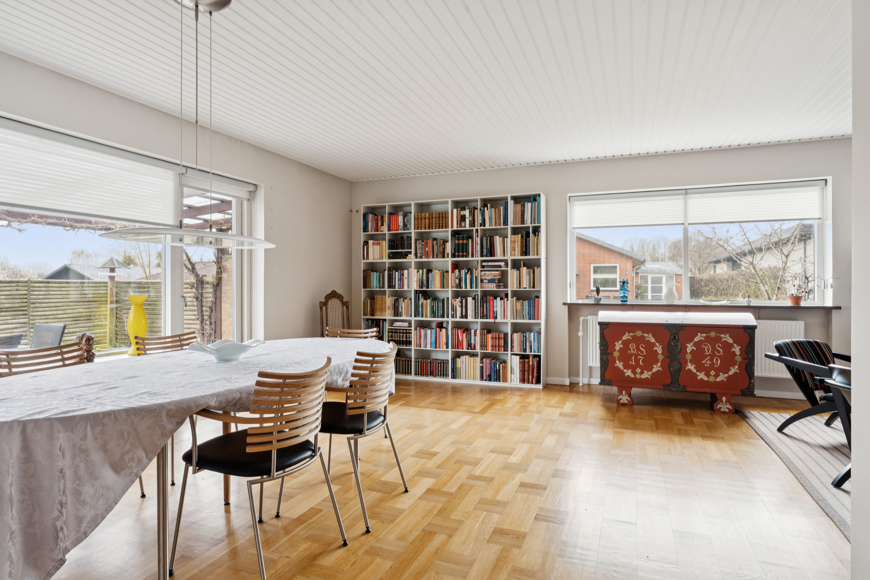 Fremhævet stue billede i fuldskærmstilstand. Billede af Magnoliavej 41, 9000 Aalborg