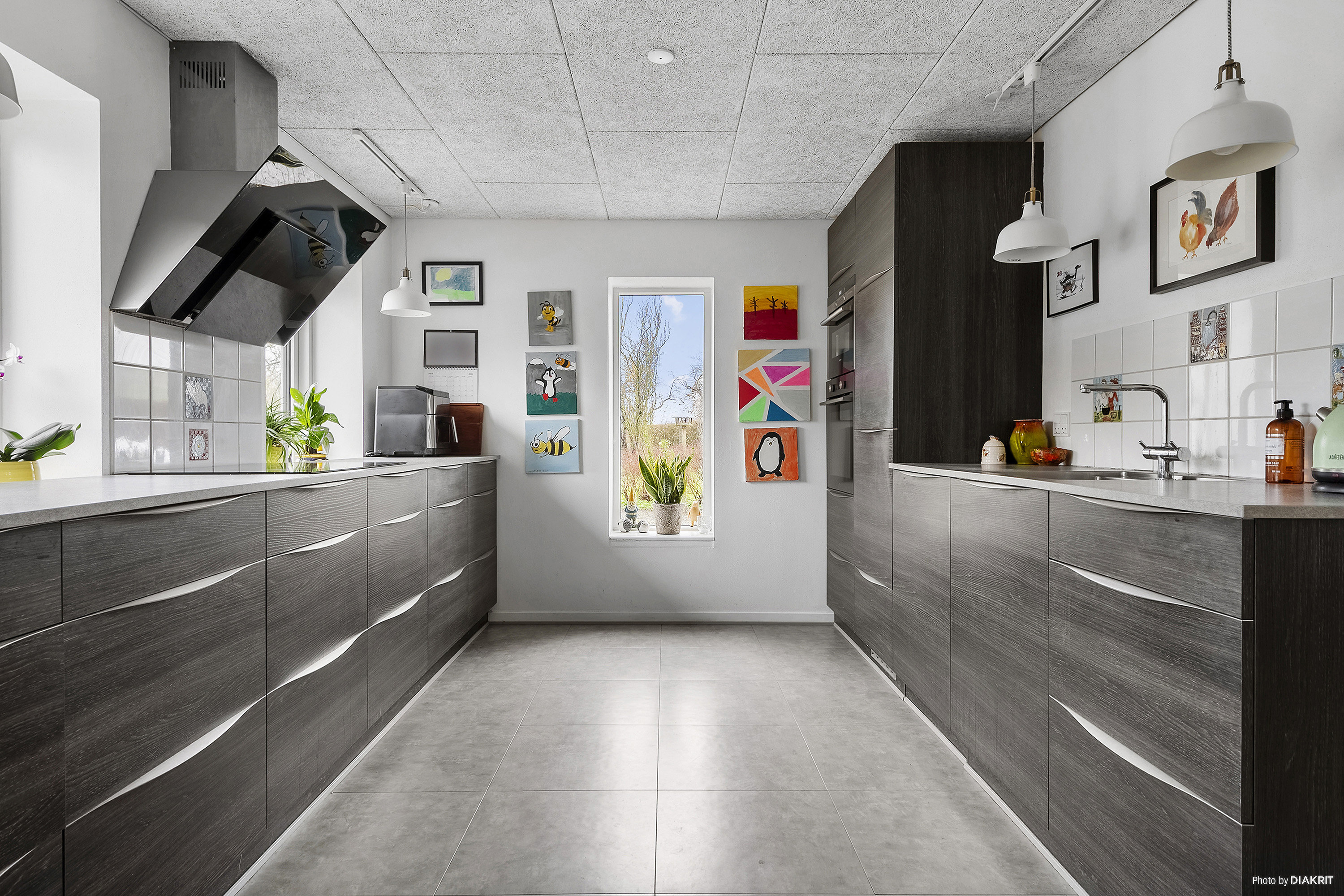 Fremhævet køkken billede i fuldskærmstilstand. Billede af Morsholt Mosevej 1, Morsholt, 8300 Odder