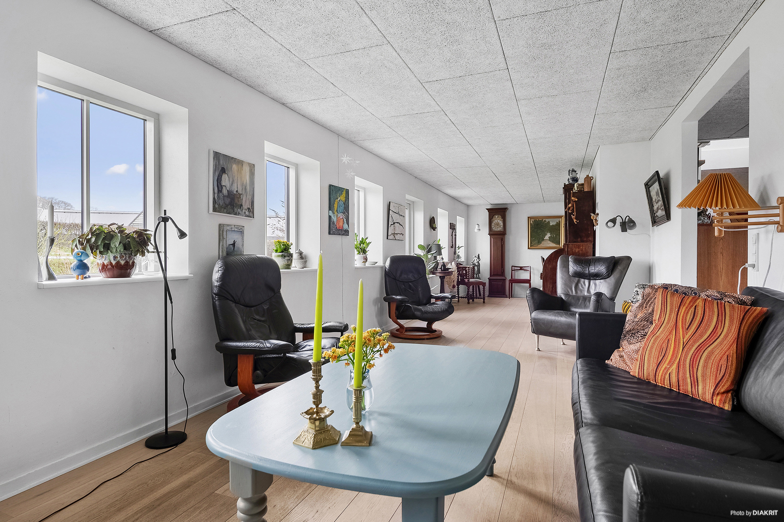 Fremhævet stue billede i fuldskærmstilstand. Billede af Morsholt Mosevej 1, Morsholt, 8300 Odder