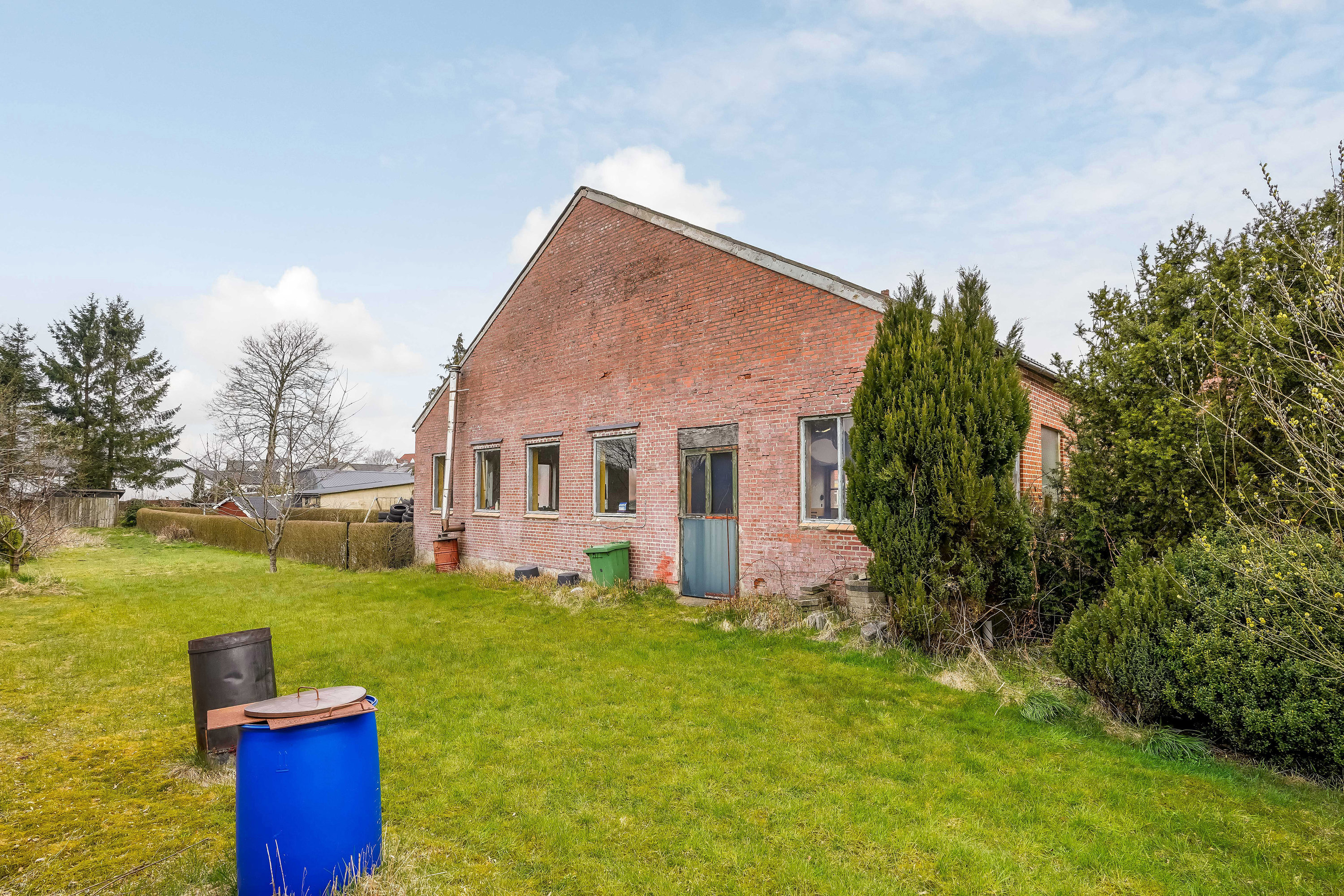 Fremhævet have billede i fuldskærmstilstand. Billede af Bygade 40, 7173 Vonge