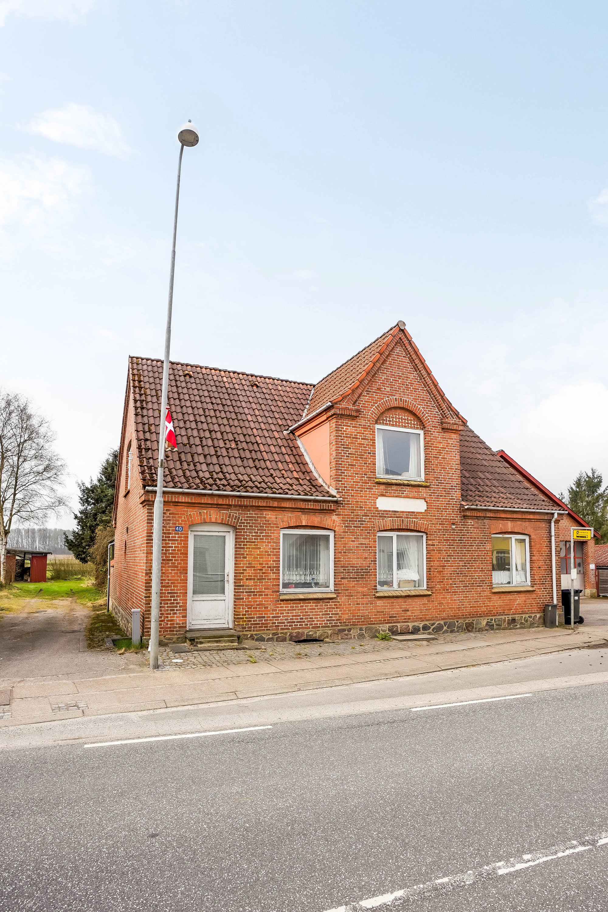 Fremhævet ejendommen billede i fuldskærmstilstand. Billede af Bygade 40, 7173 Vonge