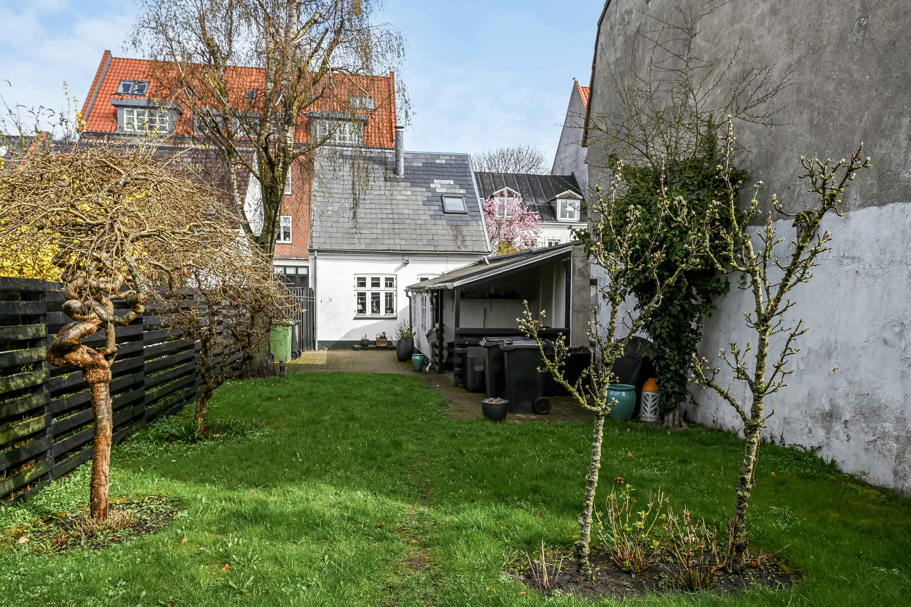 Fremhævet have billede i fuldskærmstilstand. Billede af Nørregade 72, 6700 Esbjerg