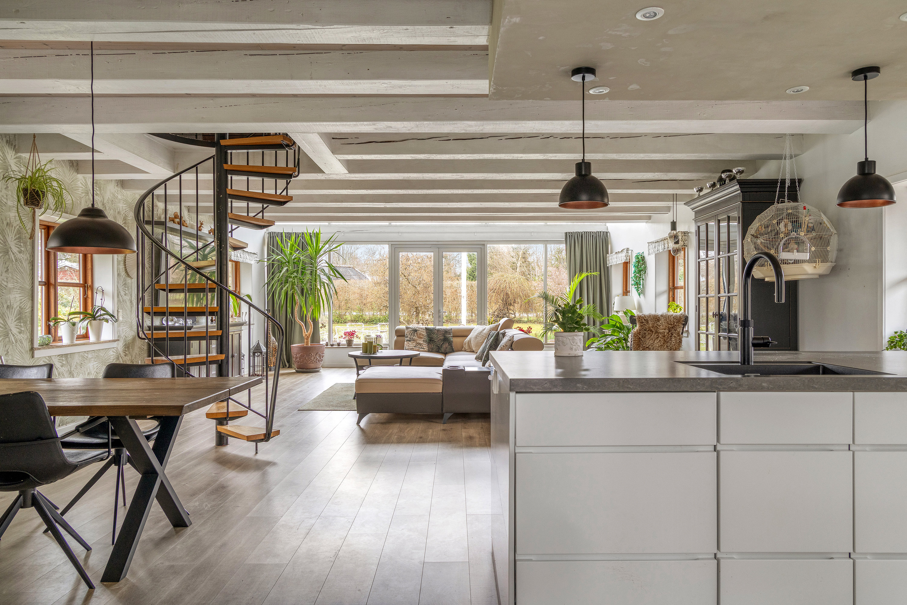 Fremhævet køkken alrum billede i fuldskærmstilstand. Billede af Egestien 2, Kulhuse, 3630 Jægerspris