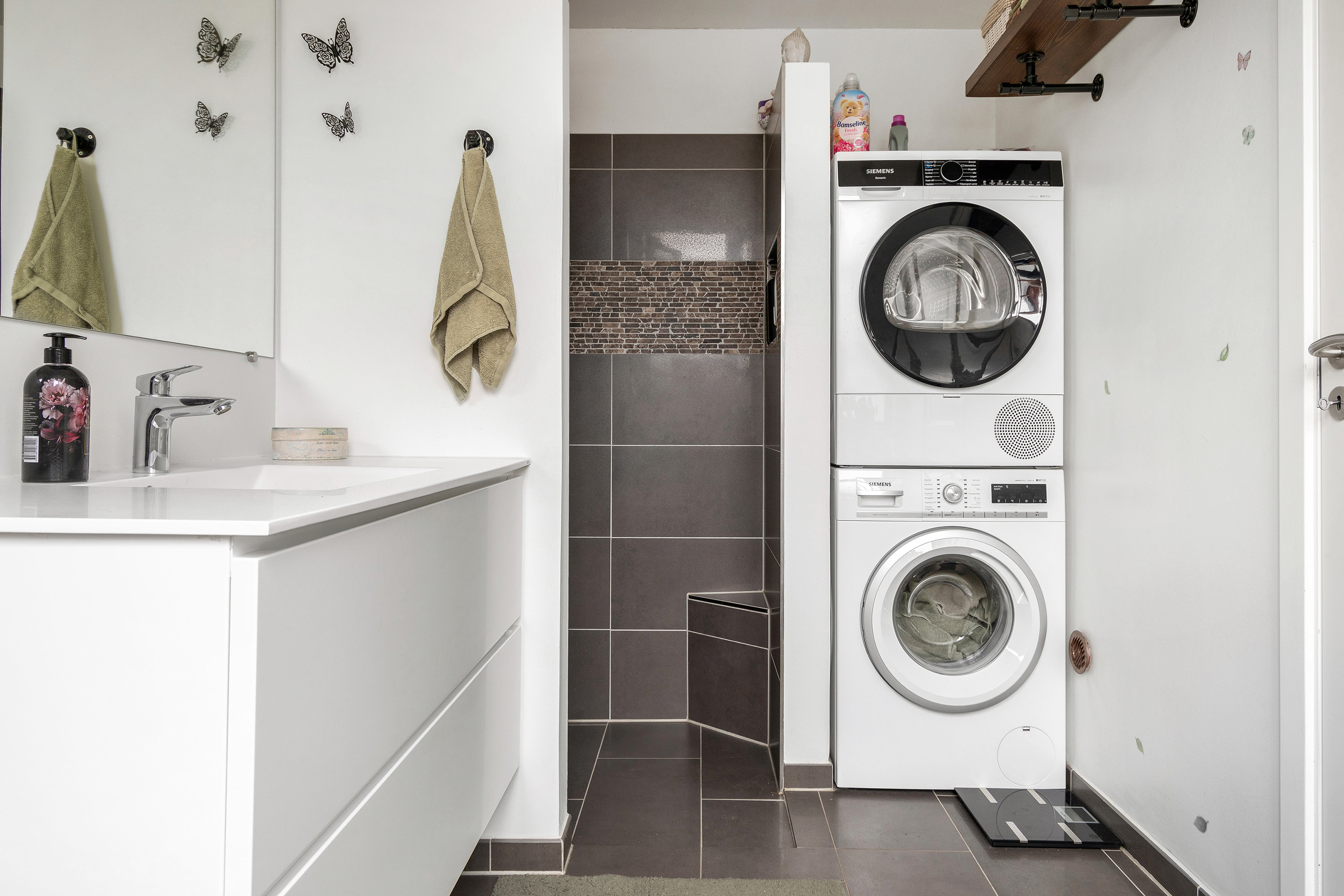 Fremhævet badeværelse billede i fuldskærmstilstand. Billede af Egestien 2, Kulhuse, 3630 Jægerspris