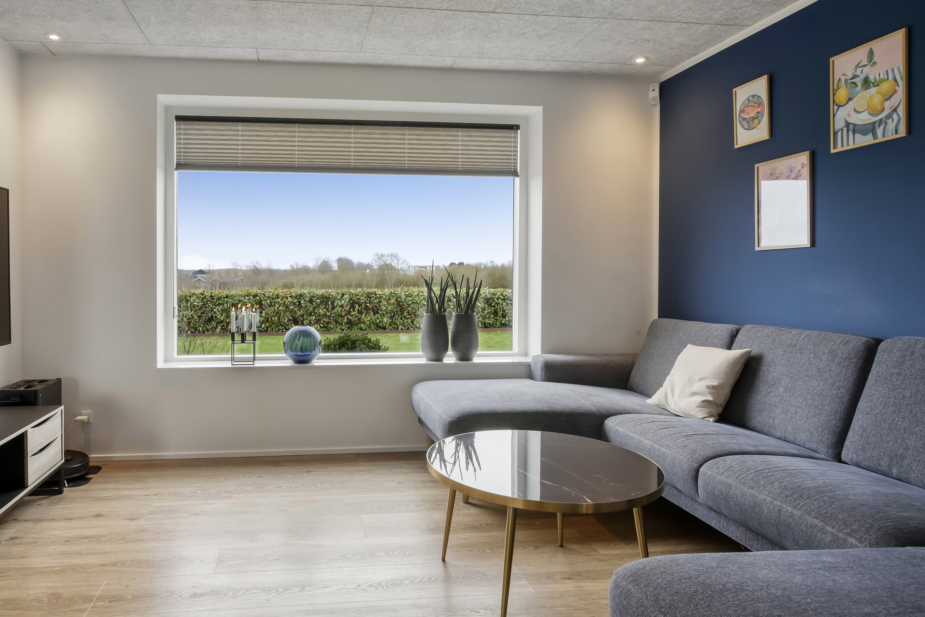 Fremhævet stue billede i fuldskærmstilstand. Billede af Ramskovvej 22, 8500 Grenaa