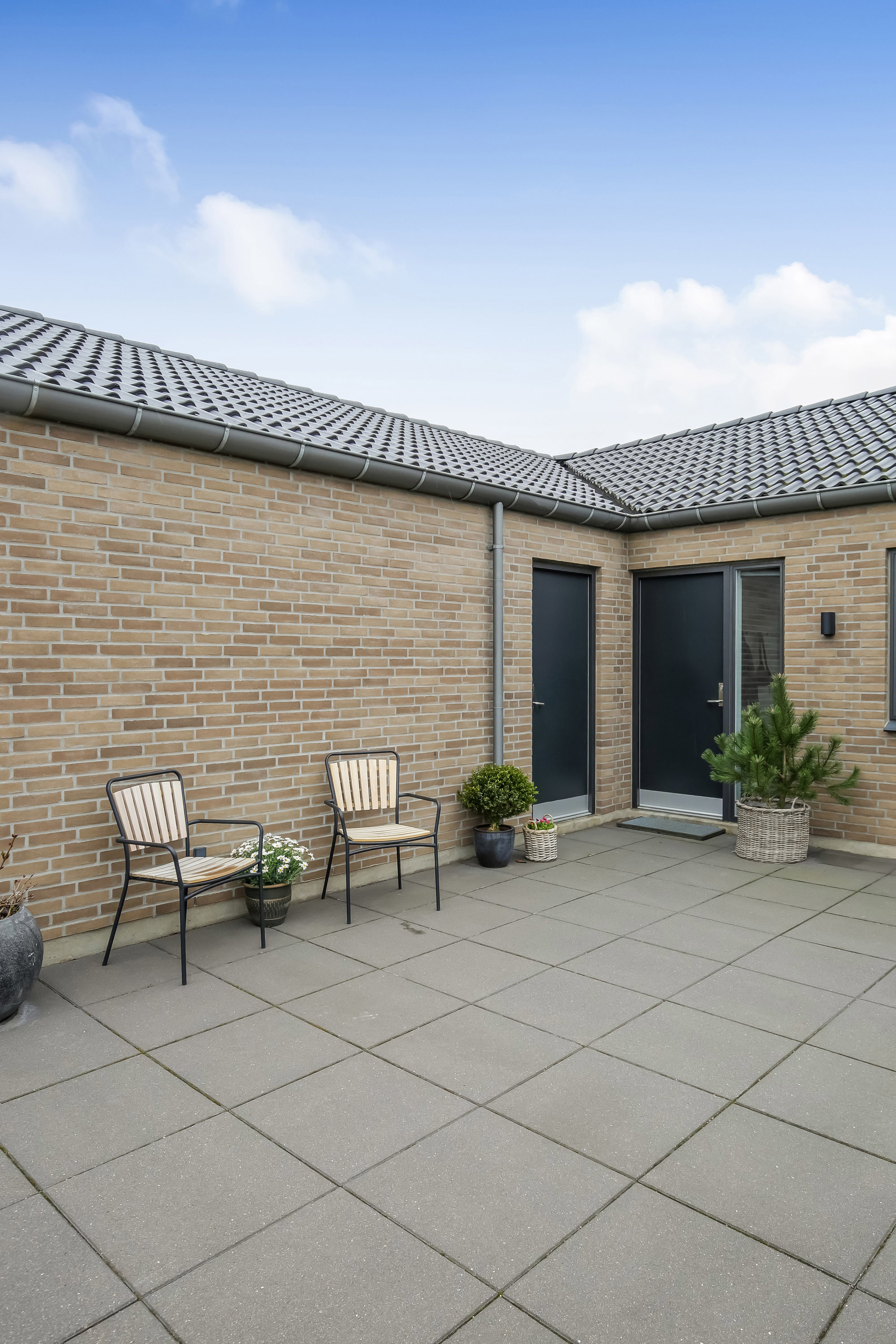 Fremhævet terrasse billede i fuldskærmstilstand. Billede af Ramskovvej 22, 8500 Grenaa