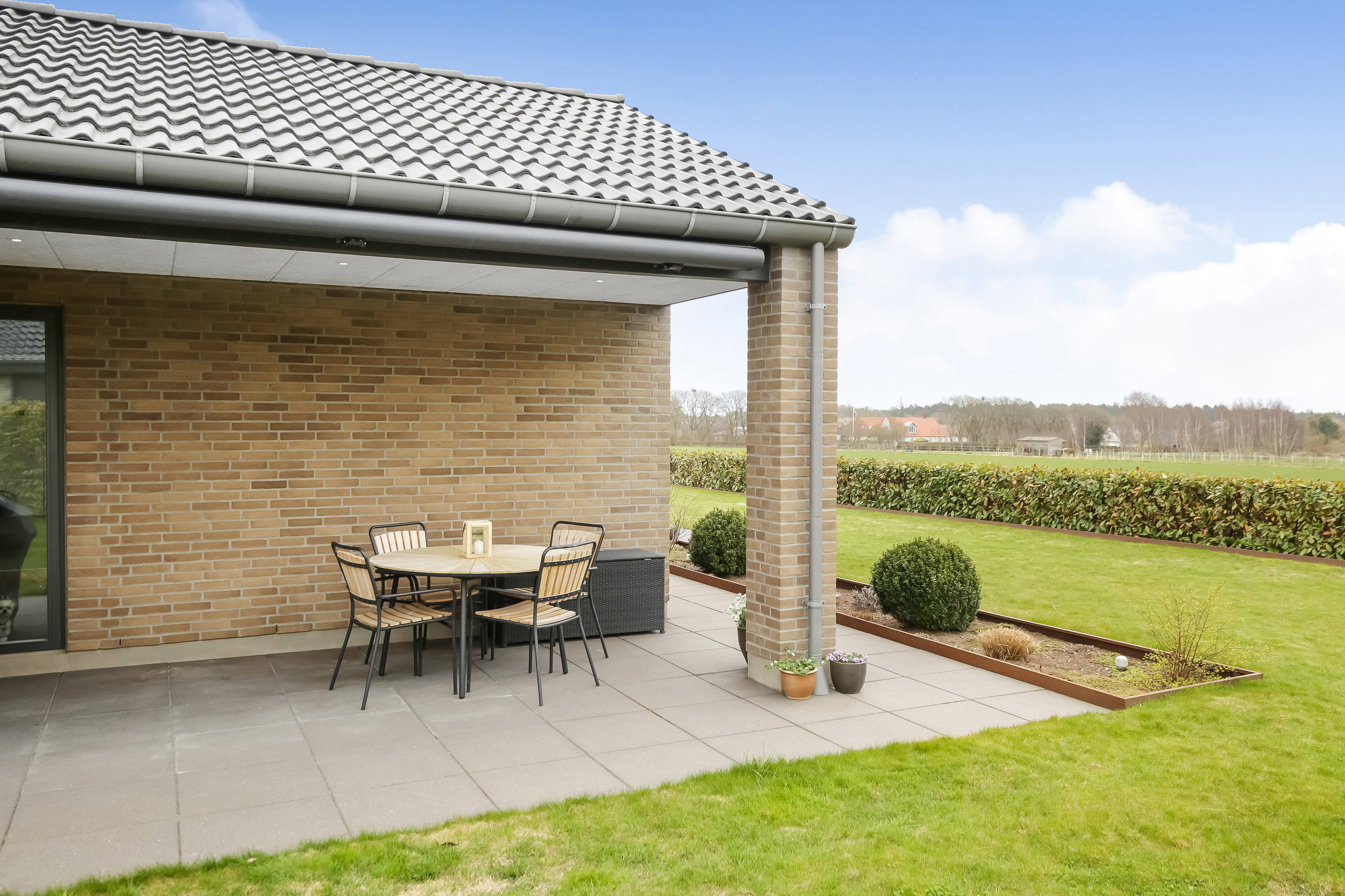 Fremhævet terrasse billede i fuldskærmstilstand. Billede af Ramskovvej 22, 8500 Grenaa