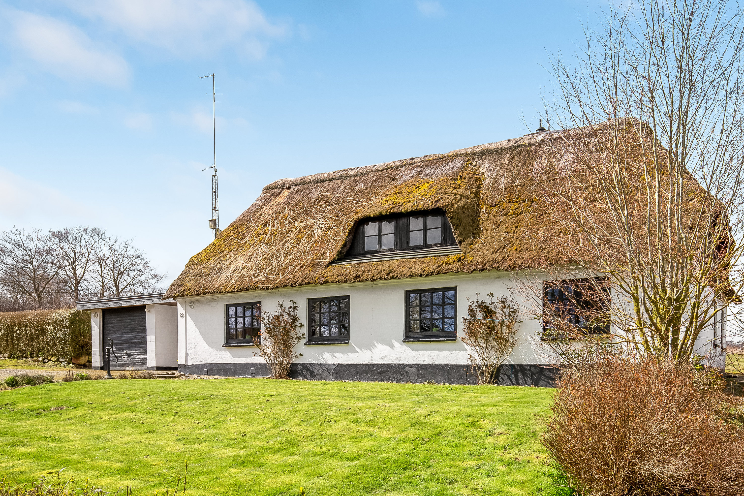 Fremhævet ejendommen billede i fuldskærmstilstand. Billede af Gl. Skartved 24, 6091 Bjert