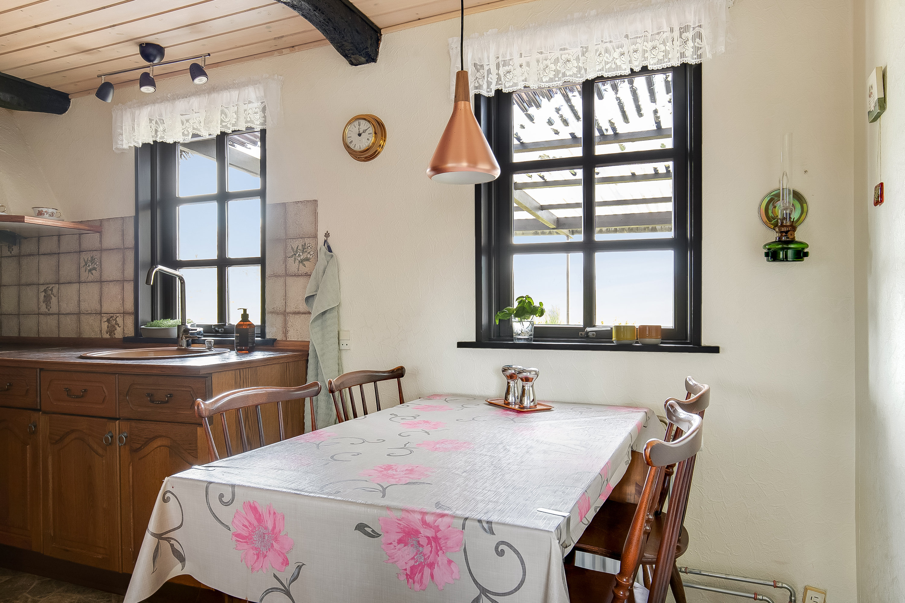 Fremhævet køkken billede i fuldskærmstilstand. Billede af Gl. Skartved 24, 6091 Bjert