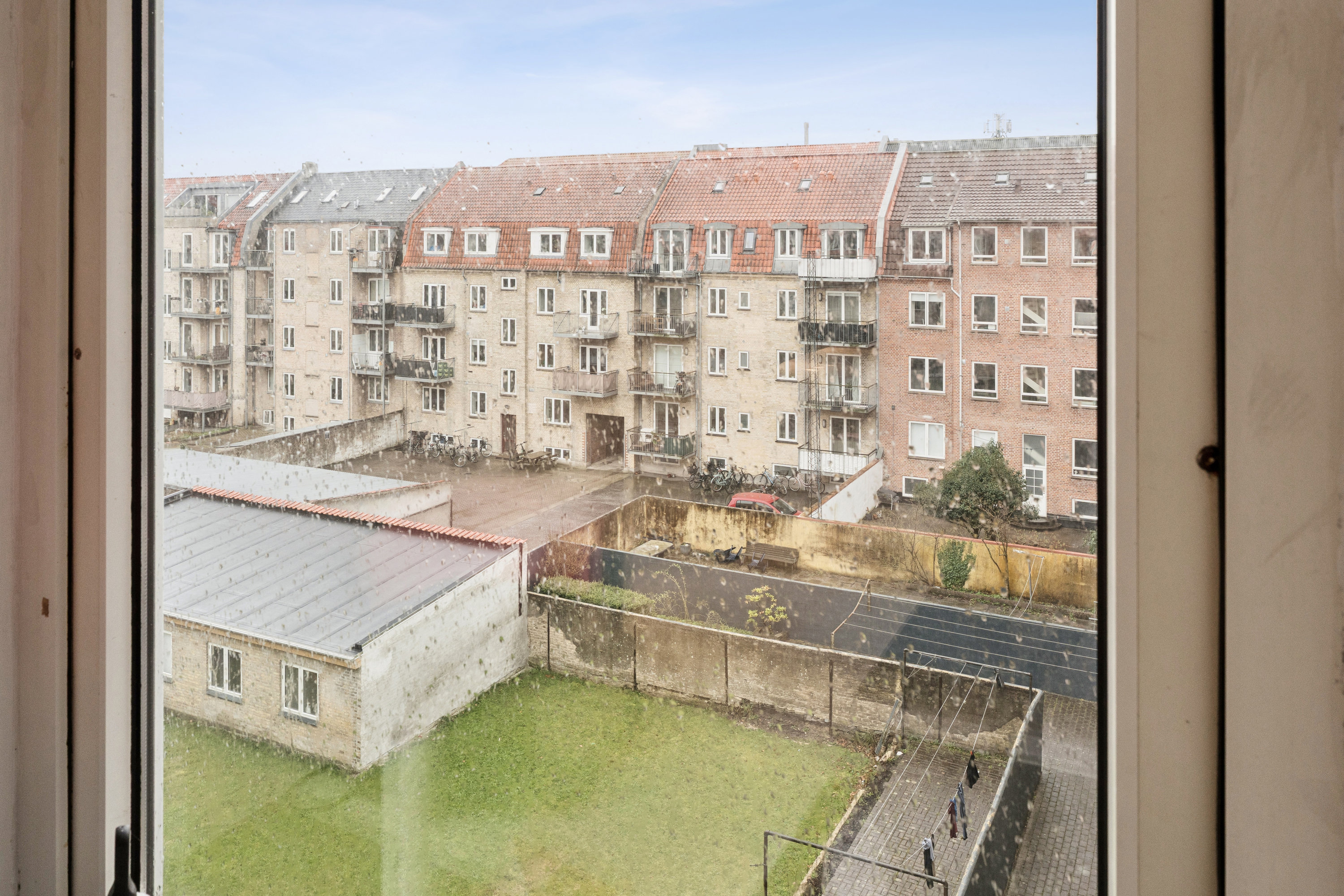 Fremhævet andet billede i fuldskærmstilstand. Billede af Herluf Trolles Gade 10, 3. th., 9000 Aalborg