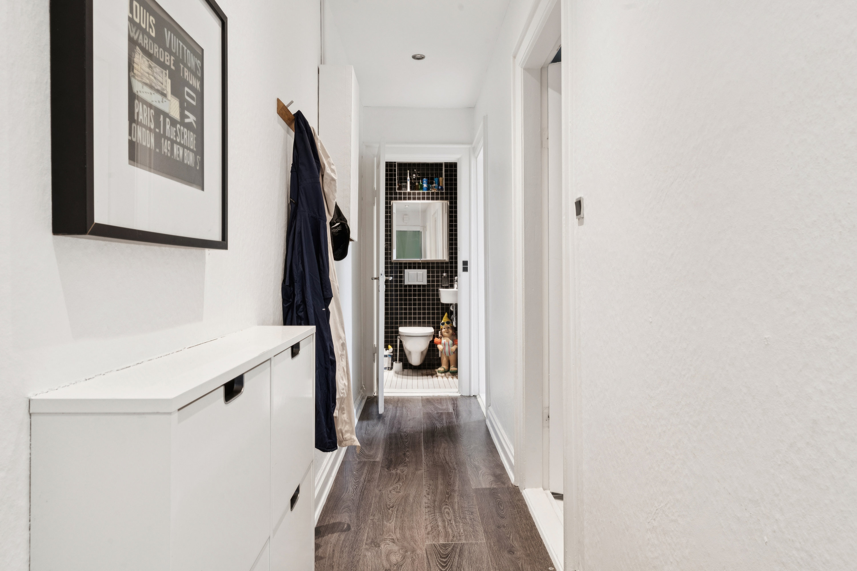 Fremhævet gang billede i fuldskærmstilstand. Billede af Herluf Trolles Gade 10, 3. th., 9000 Aalborg