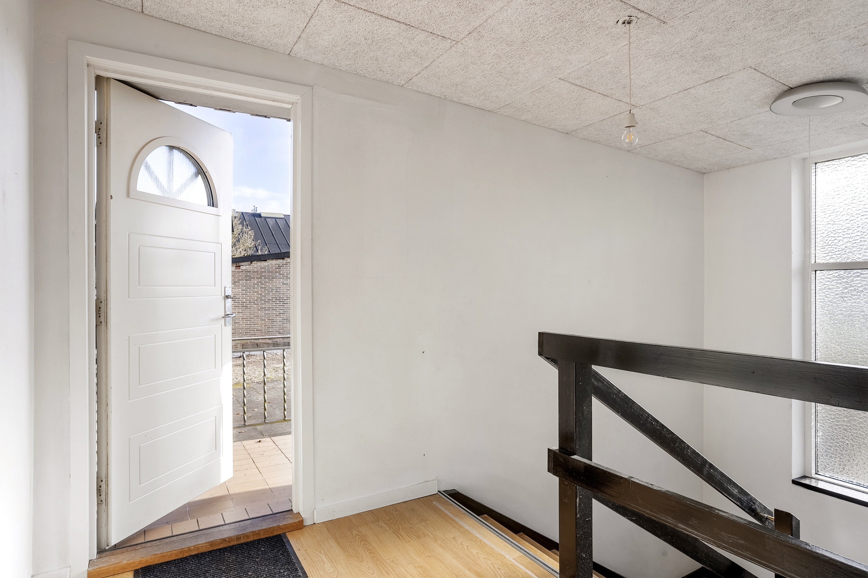 Fremhævet entré billede i fuldskærmstilstand. Billede af Klovtoftvej 6, Jels, 6630 Rødding