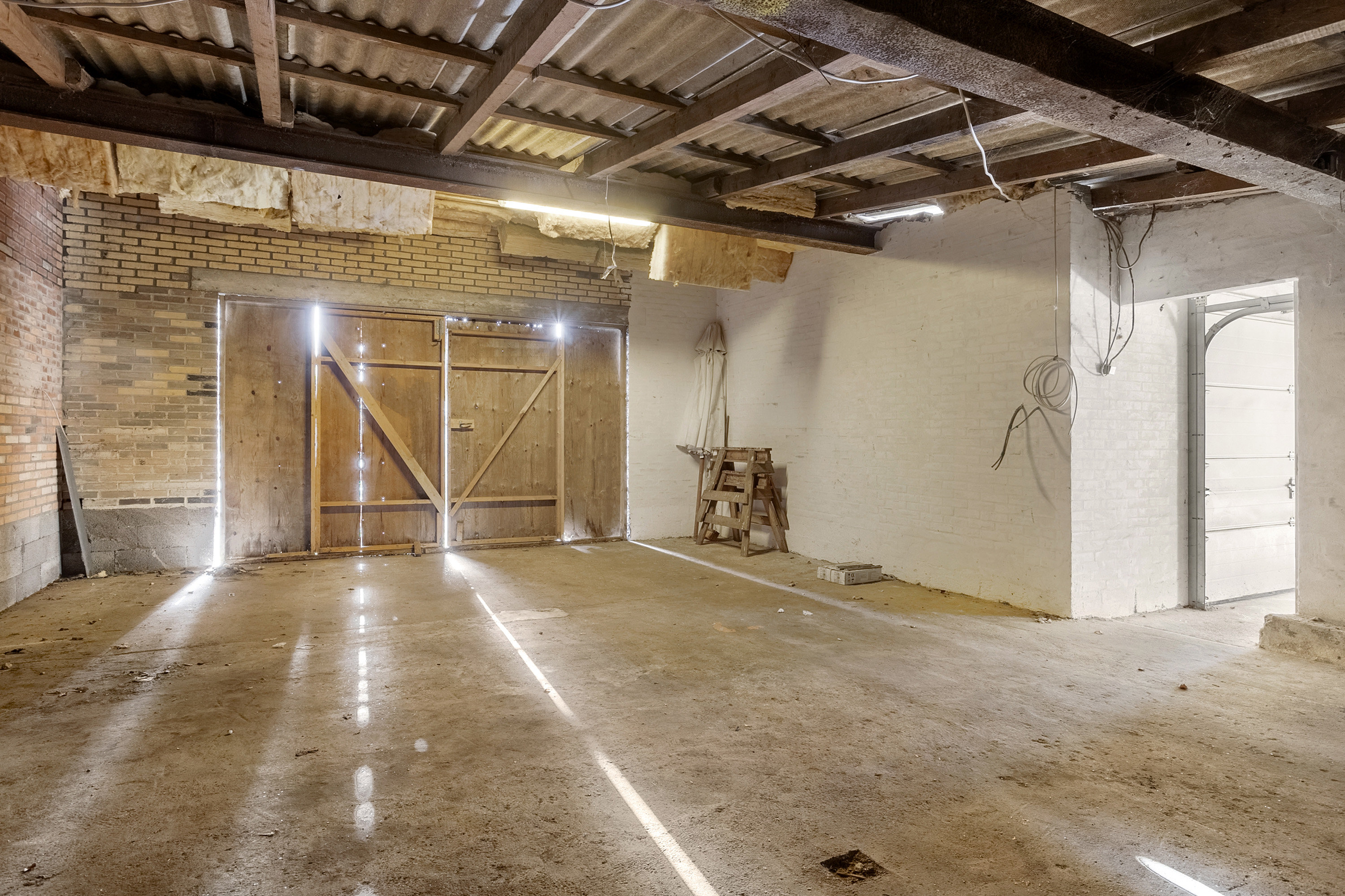 Fremhævet garage billede i fuldskærmstilstand. Billede af Klovtoftvej 6, Jels, 6630 Rødding