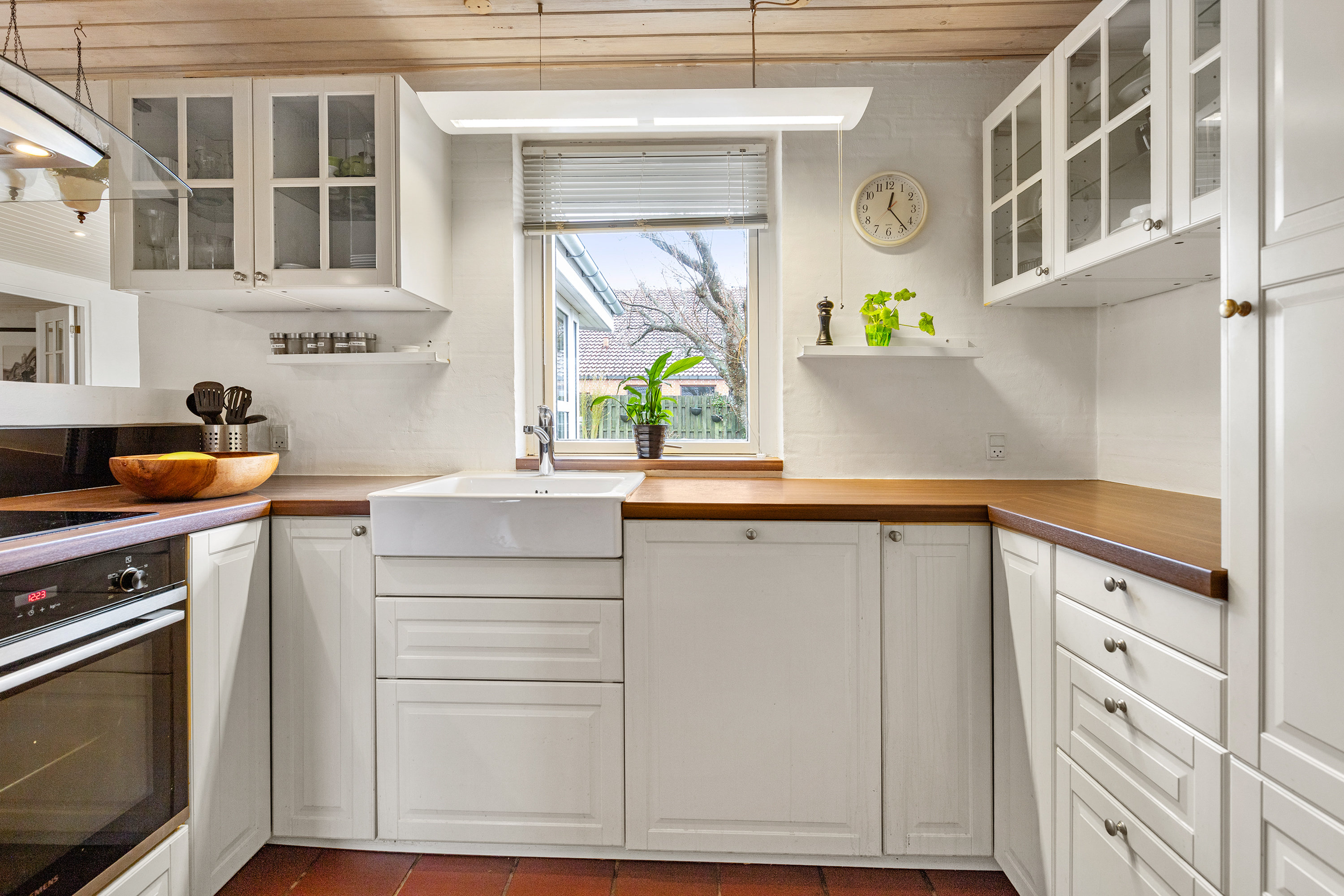 Fremhævet køkken billede i fuldskærmstilstand. Billede af Klostermarken 16, 9490 Pandrup