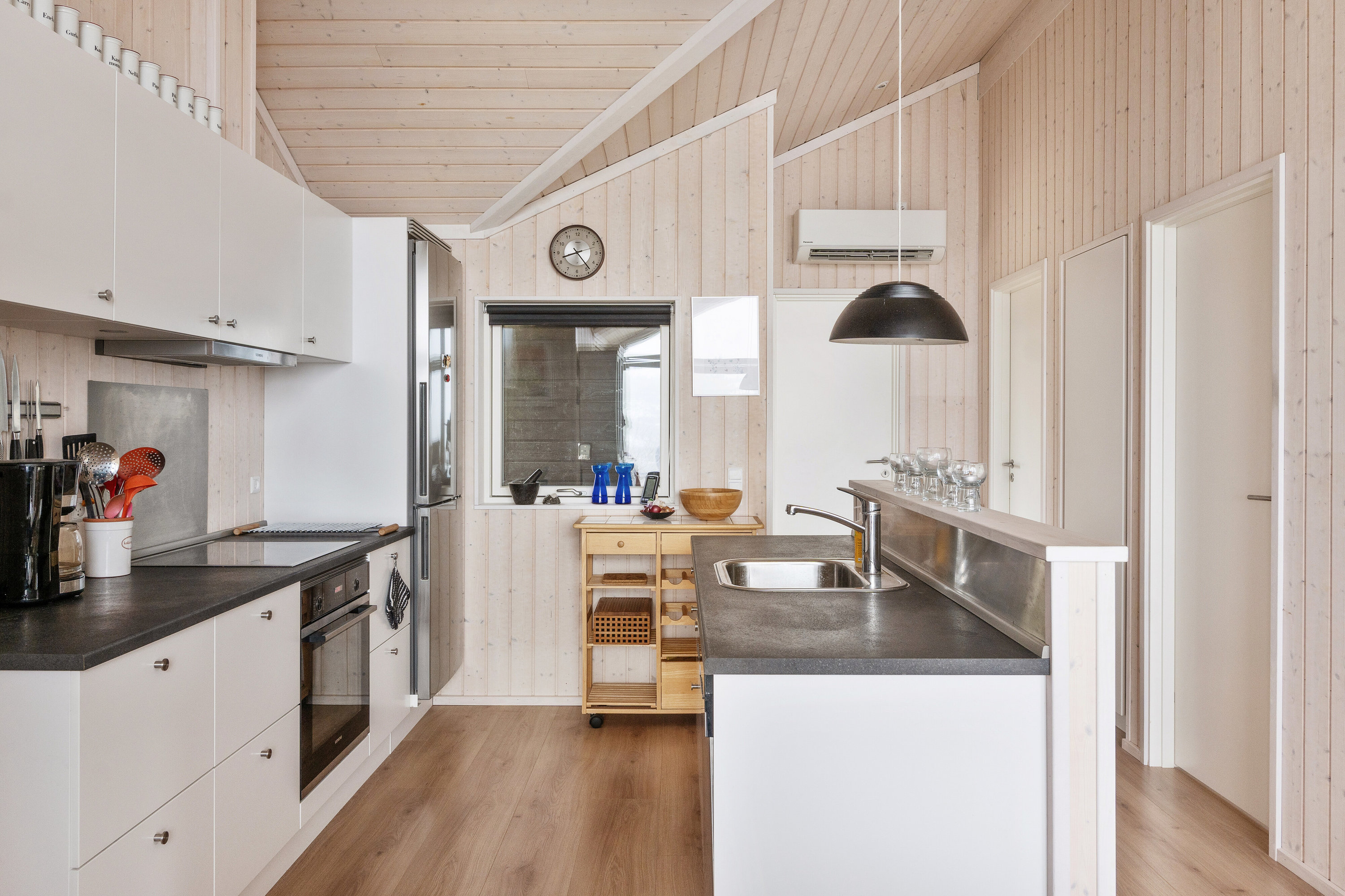 Fremhævet køkken billede i fuldskærmstilstand. Billede af Smedelinien 51, 4400 Kalundborg