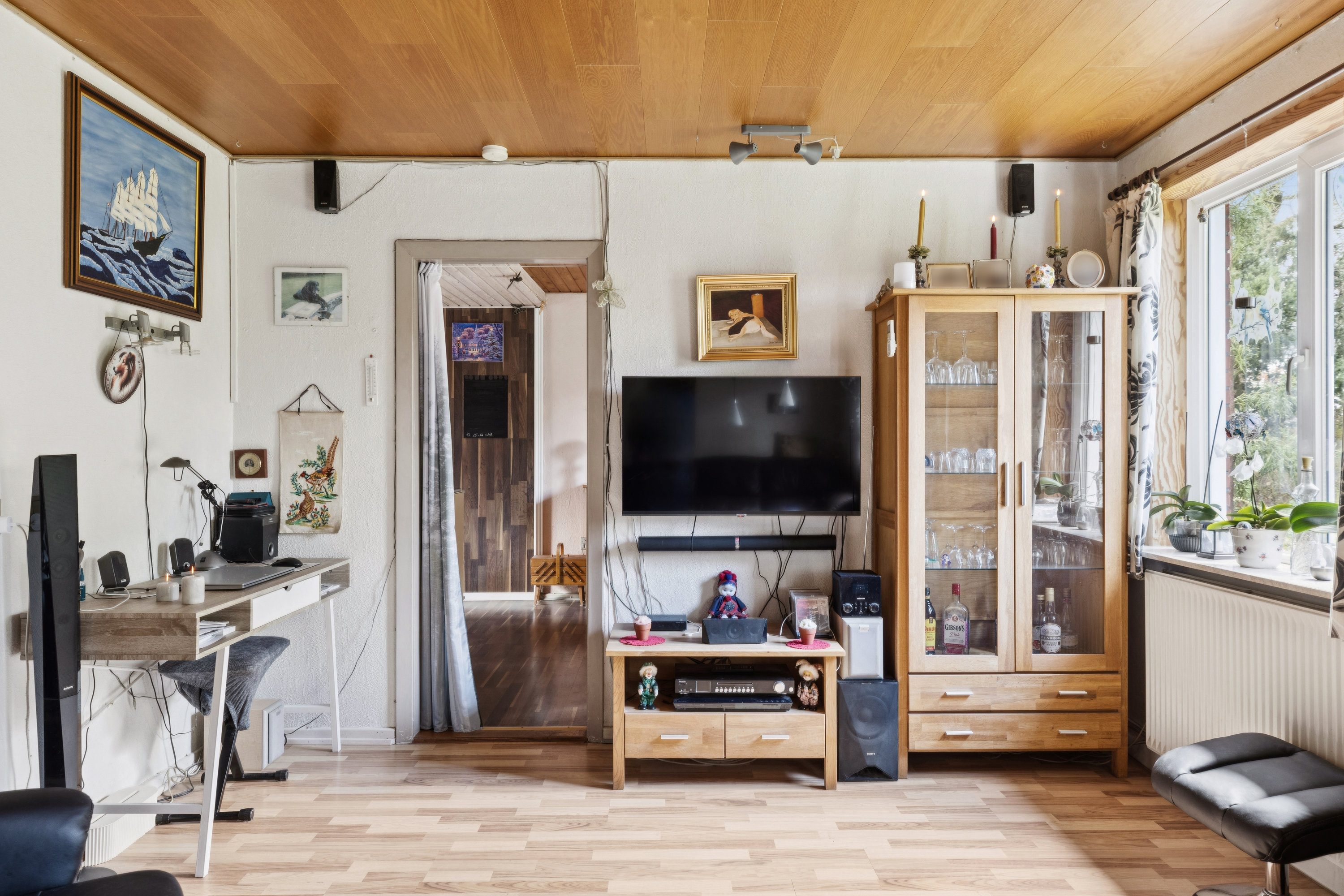 Fremhævet stue billede i fuldskærmstilstand. Billede af Råhedevej 21, Råhede, 6760 Ribe