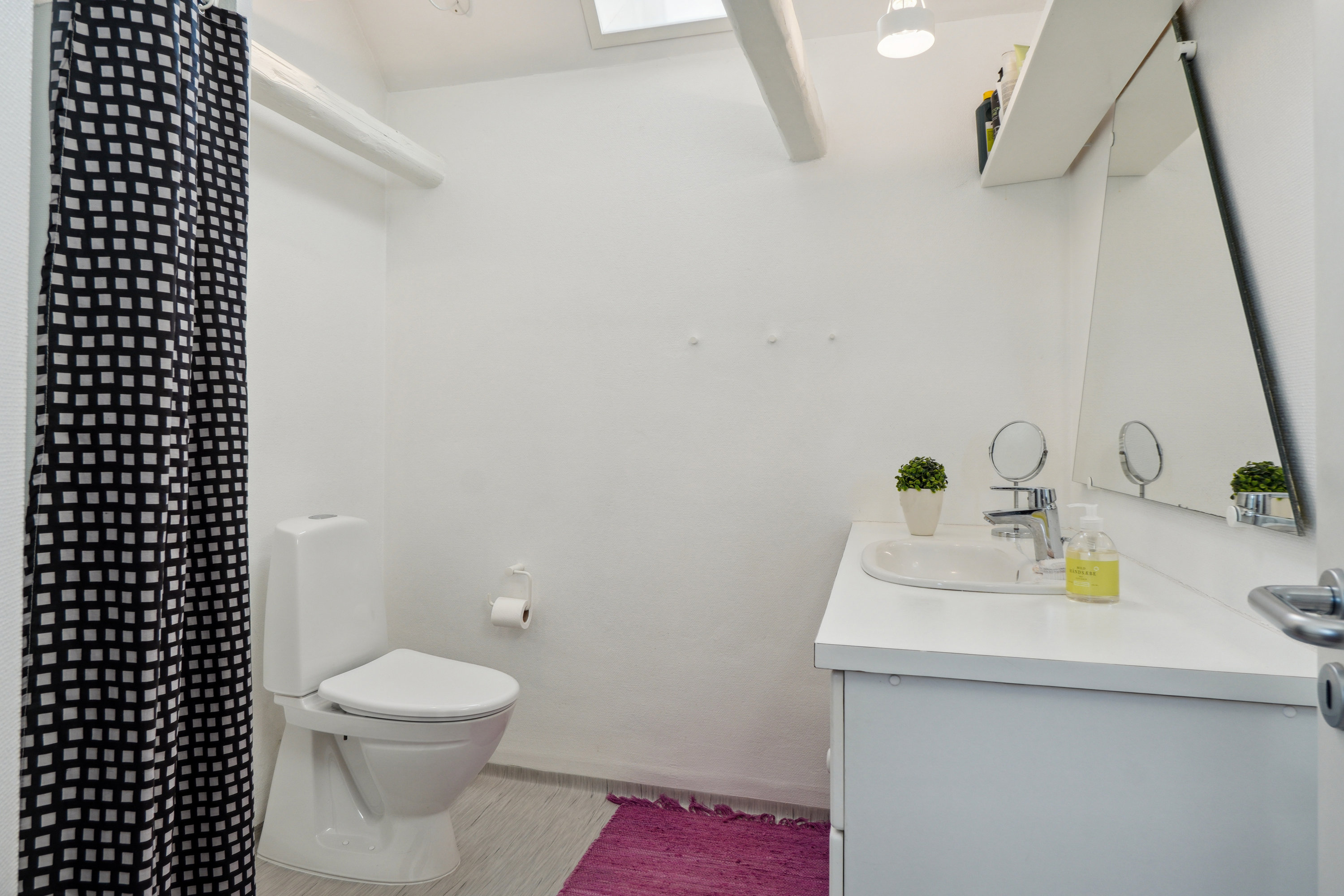 Fremhævet  billede i fuldskærmstilstand. Billede af Nørre Torv 4, 9800 Hjørring