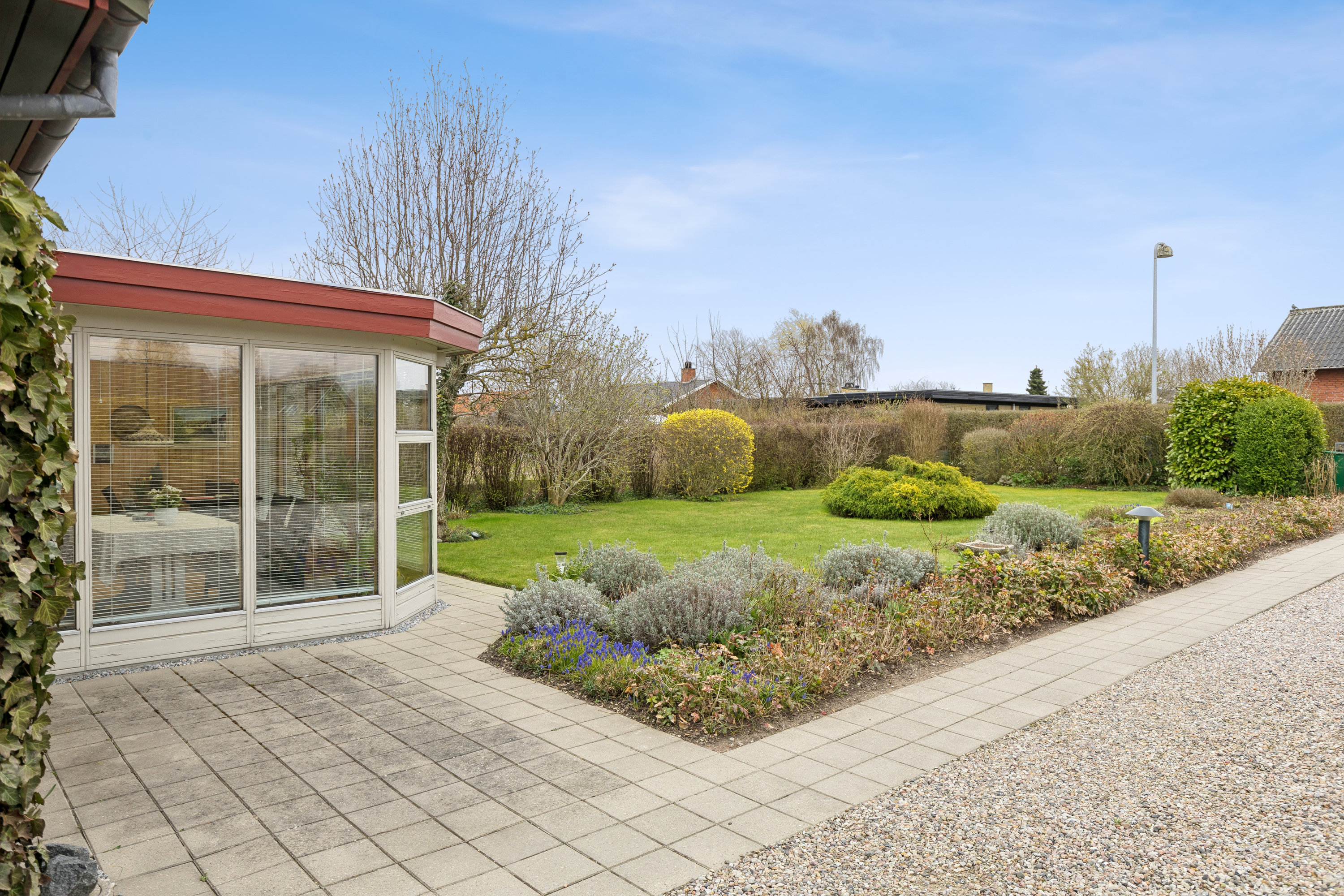 Fremhævet terrasse billede i fuldskærmstilstand. Billede af Tjørnevej 5, 4520 Svinninge