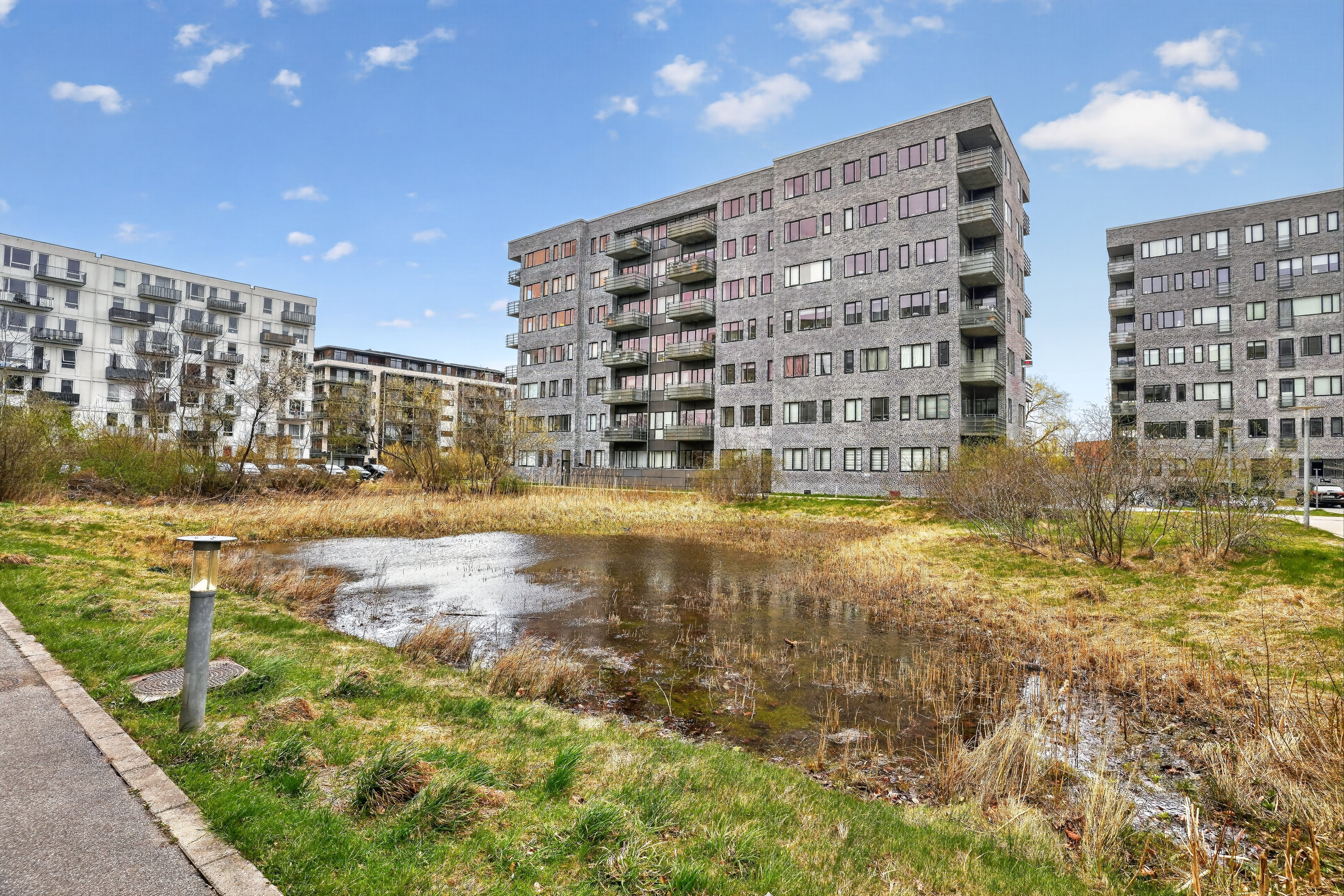 Fremhævet område billede i fuldskærmstilstand. Billede af Gyngemose Parkvej 16, st.. mf., 2860 Søborg