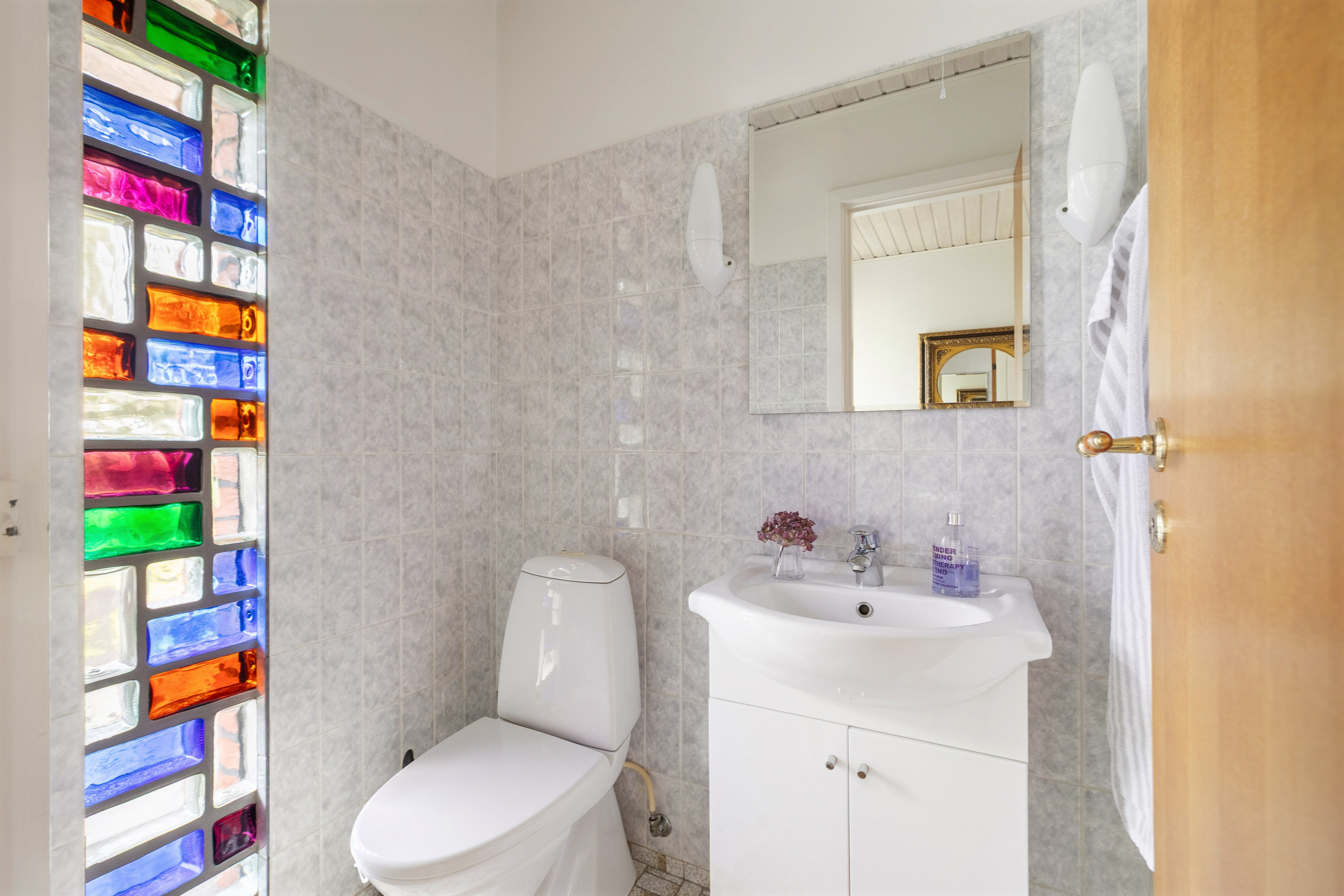 Fremhævet badeværelse billede i fuldskærmstilstand. Billede af Fasanvej 4, Assens, 9550 Mariager