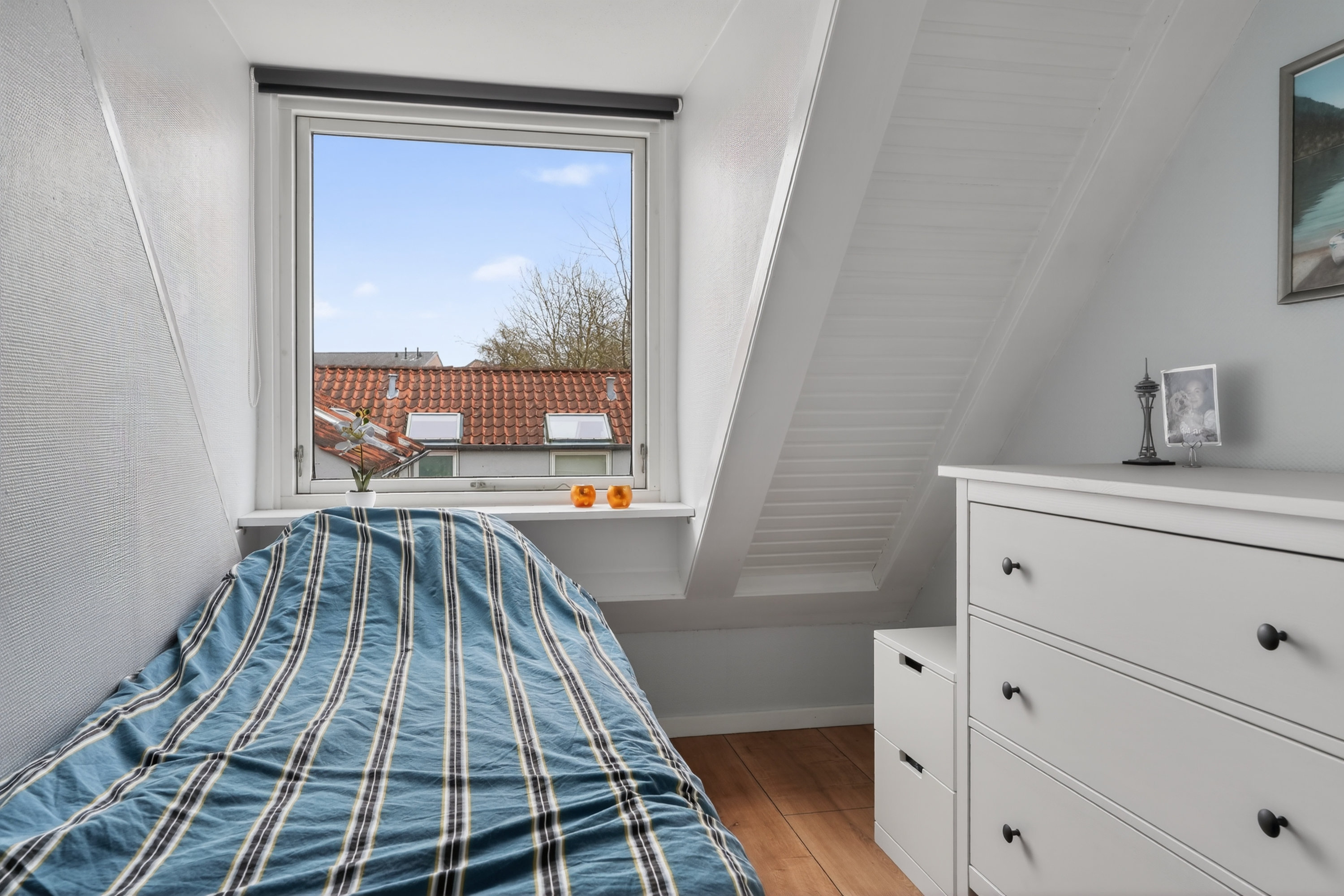 Fremhævet værelse billede i fuldskærmstilstand. Billede af Sønderstrupvej 5H, 4340 Tølløse