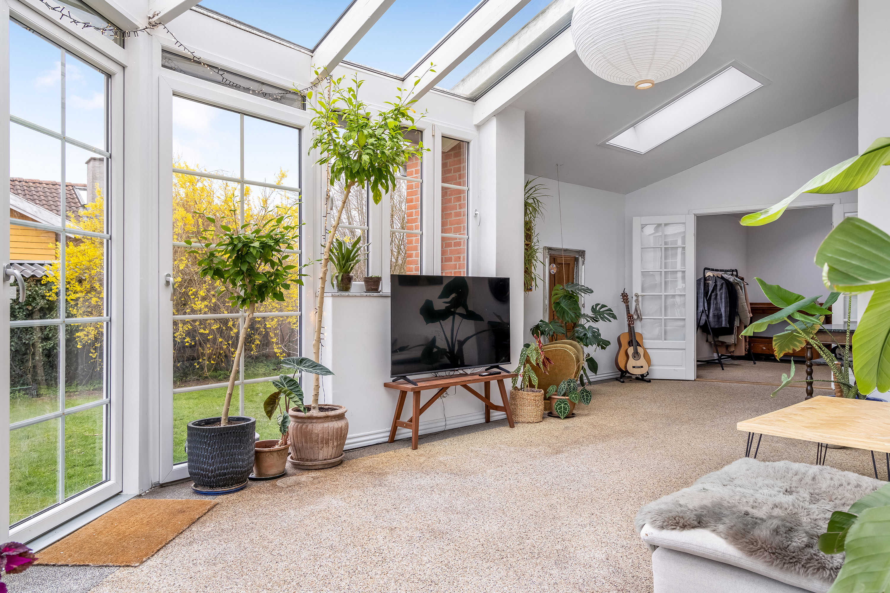 Fremhævet udestue billede i fuldskærmstilstand. Billede af Måløvvej 30A, Ganløse, 3660 Stenløse