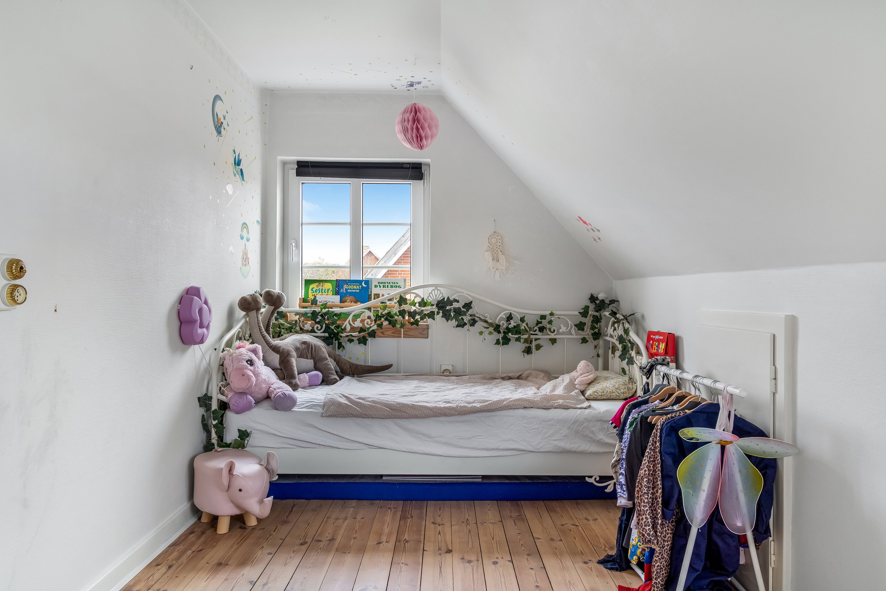 Fremhævet værelse billede i fuldskærmstilstand. Billede af Måløvvej 30A, Ganløse, 3660 Stenløse