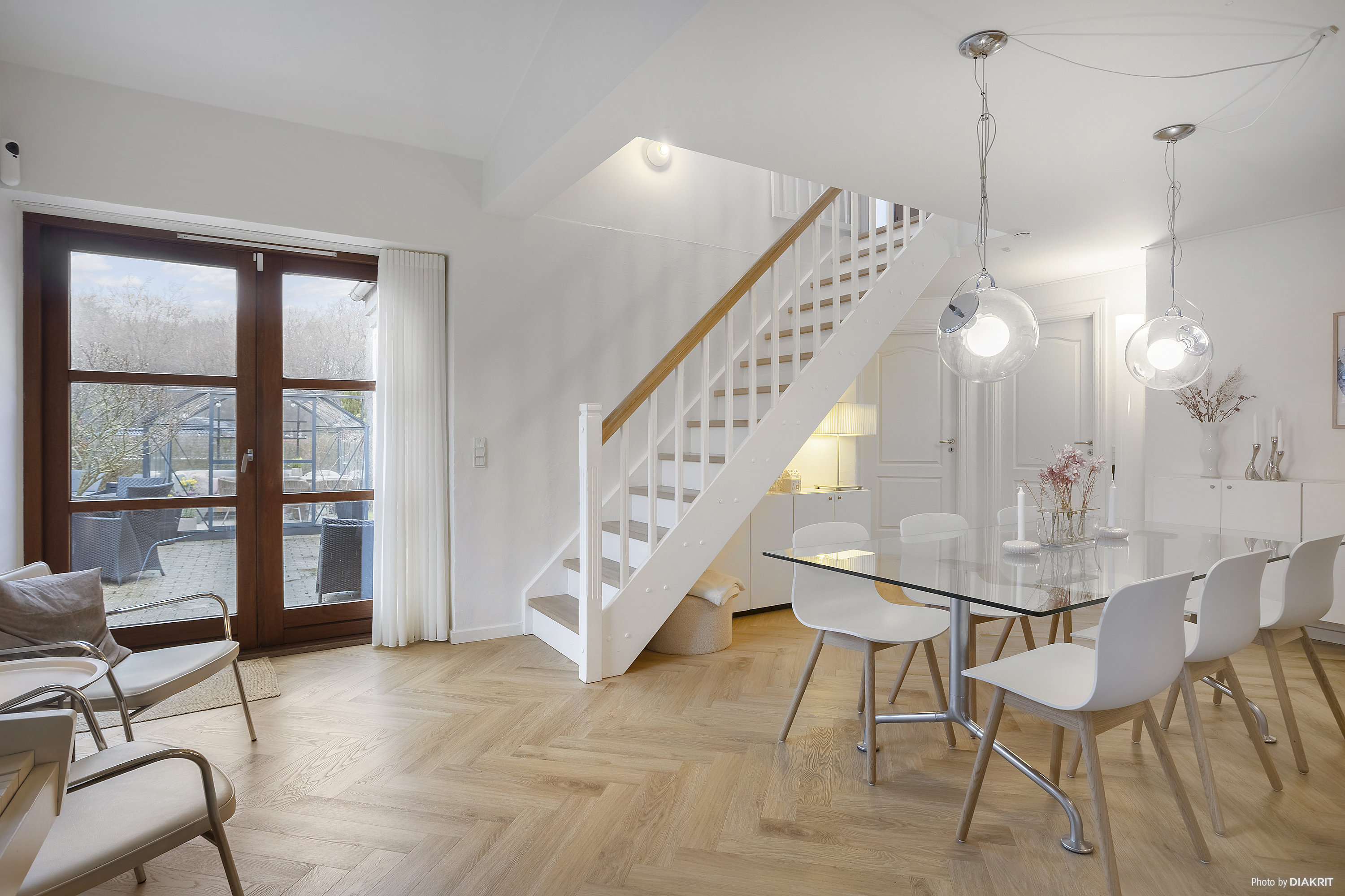 Fremhævet spisestue billede i fuldskærmstilstand. Billede af Søkrogen 125, 8300 Odder