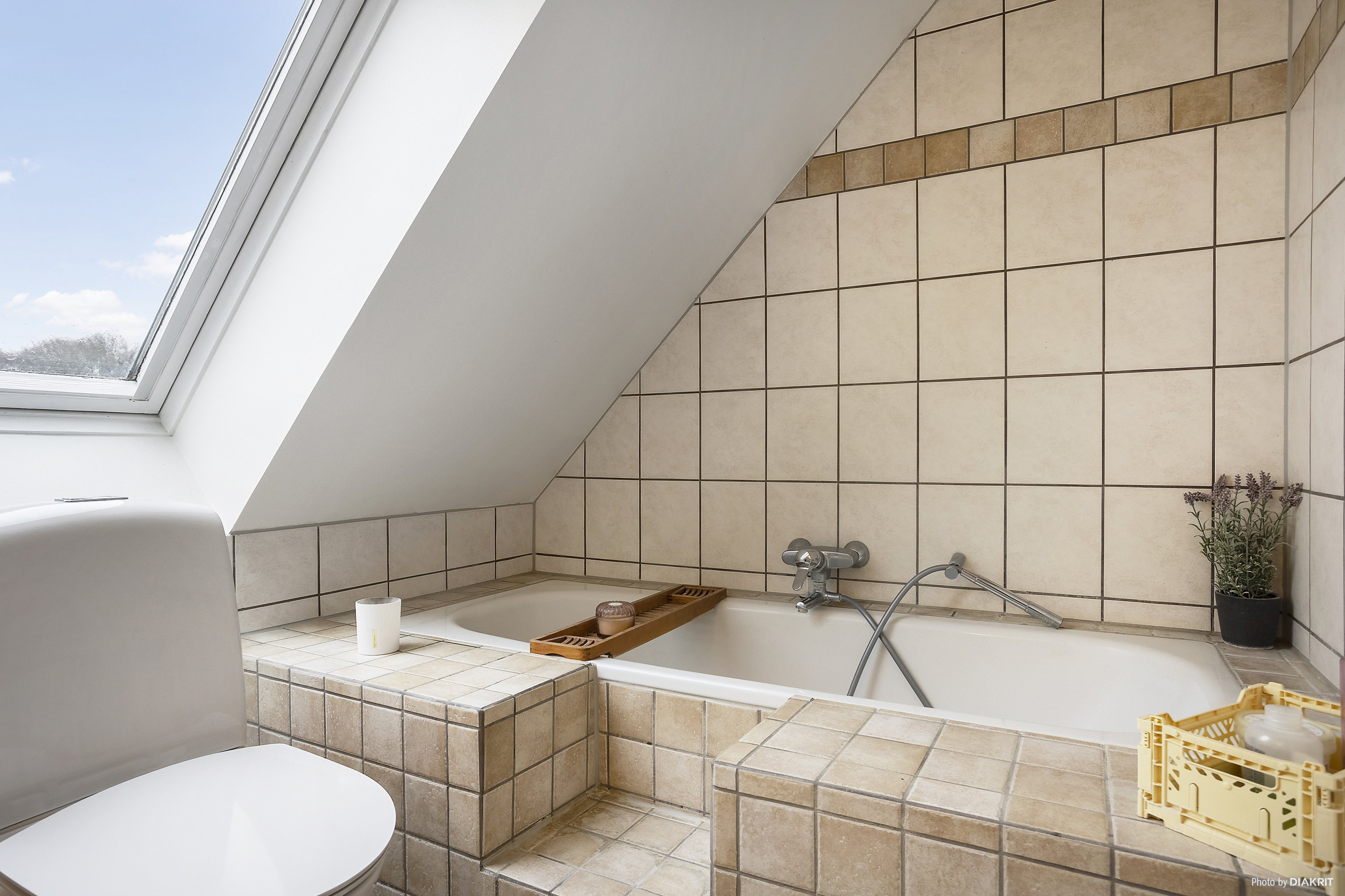 Fremhævet badeværelse billede i fuldskærmstilstand. Billede af Søkrogen 125, 8300 Odder