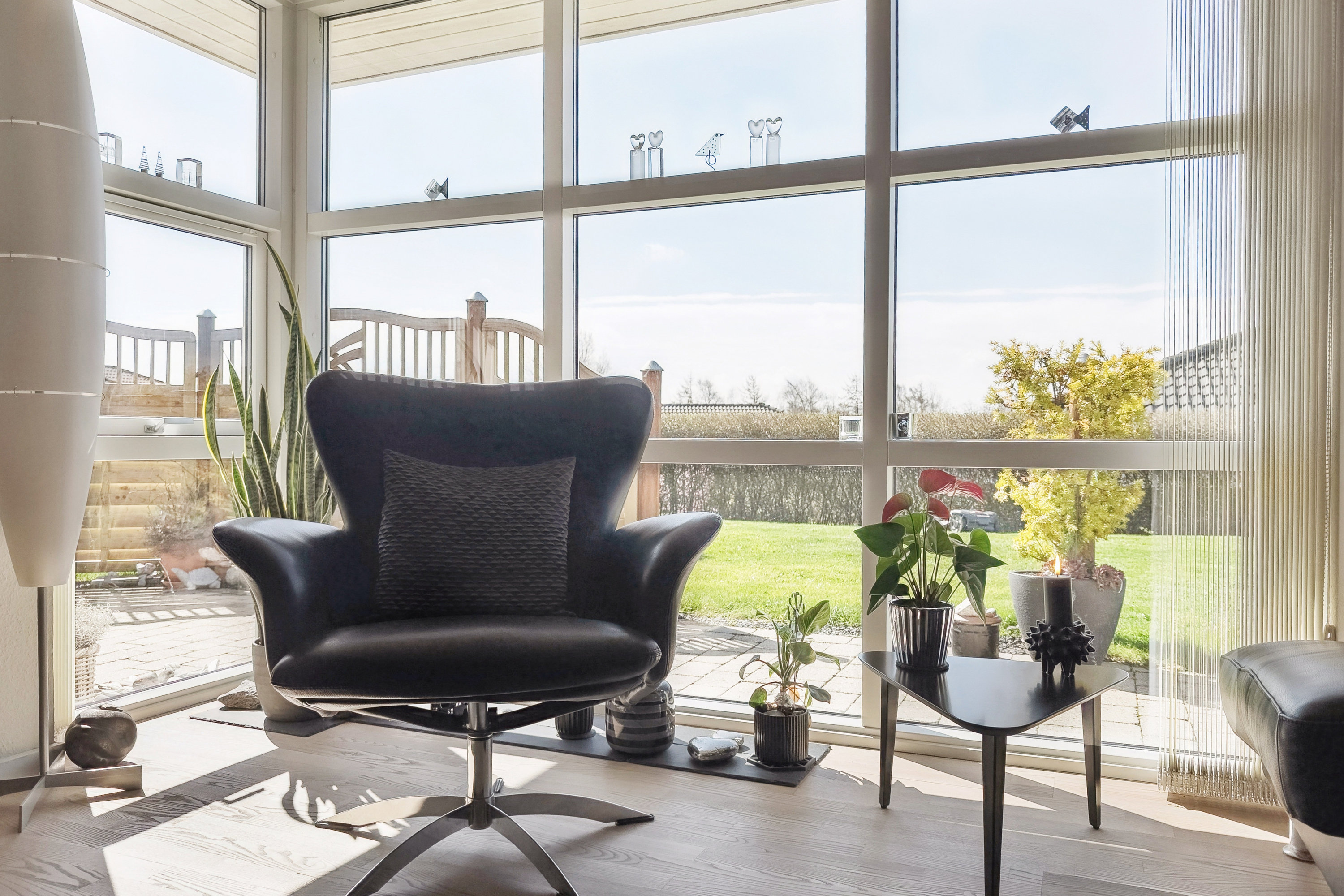 Fremhævet stue billede i fuldskærmstilstand. Billede af Nordentoften 105, 8832 Skals