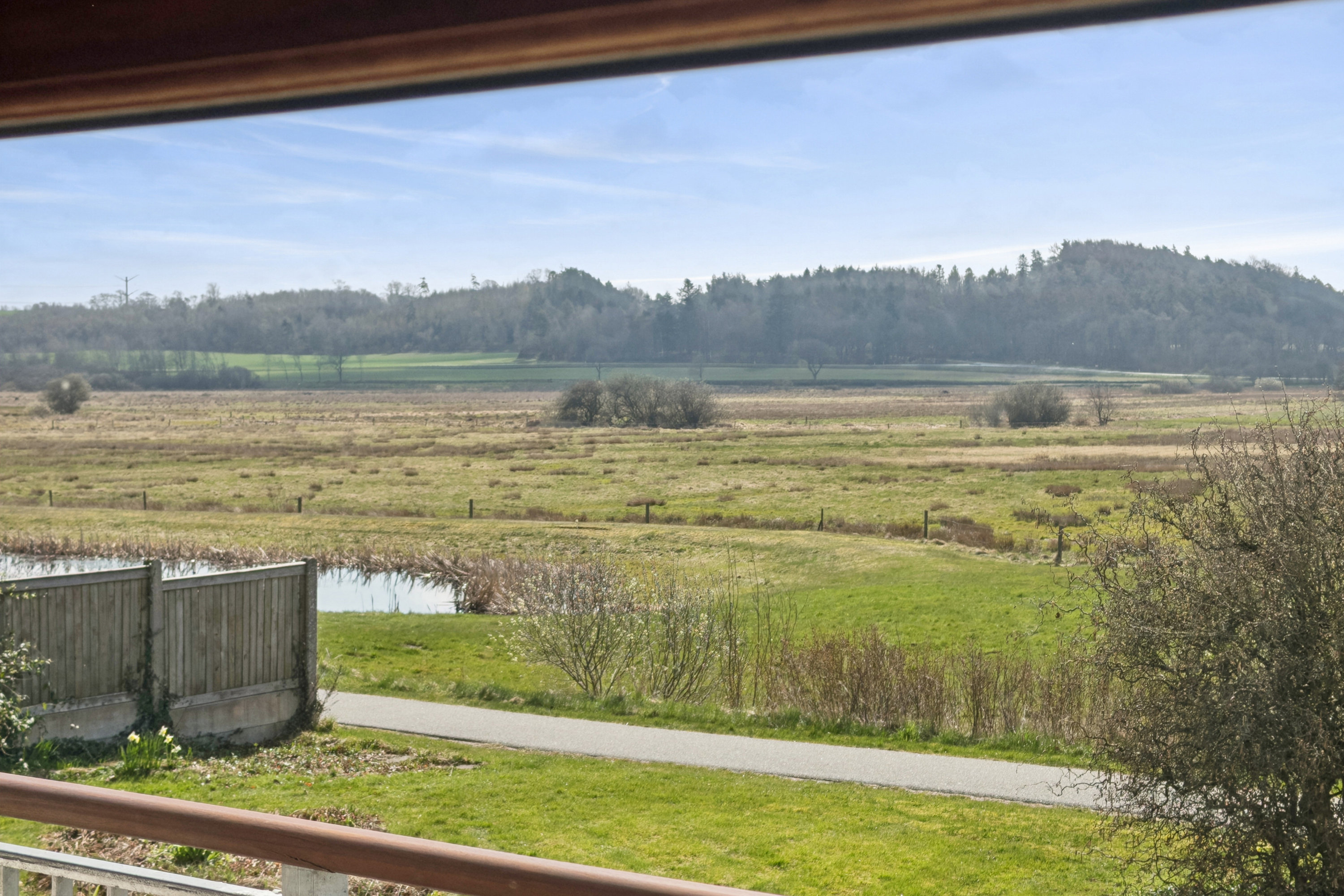 Fremhævet udsigt billede i fuldskærmstilstand. Billede af Hovedgaden 2, Vejrumbro, 8830 Tjele
