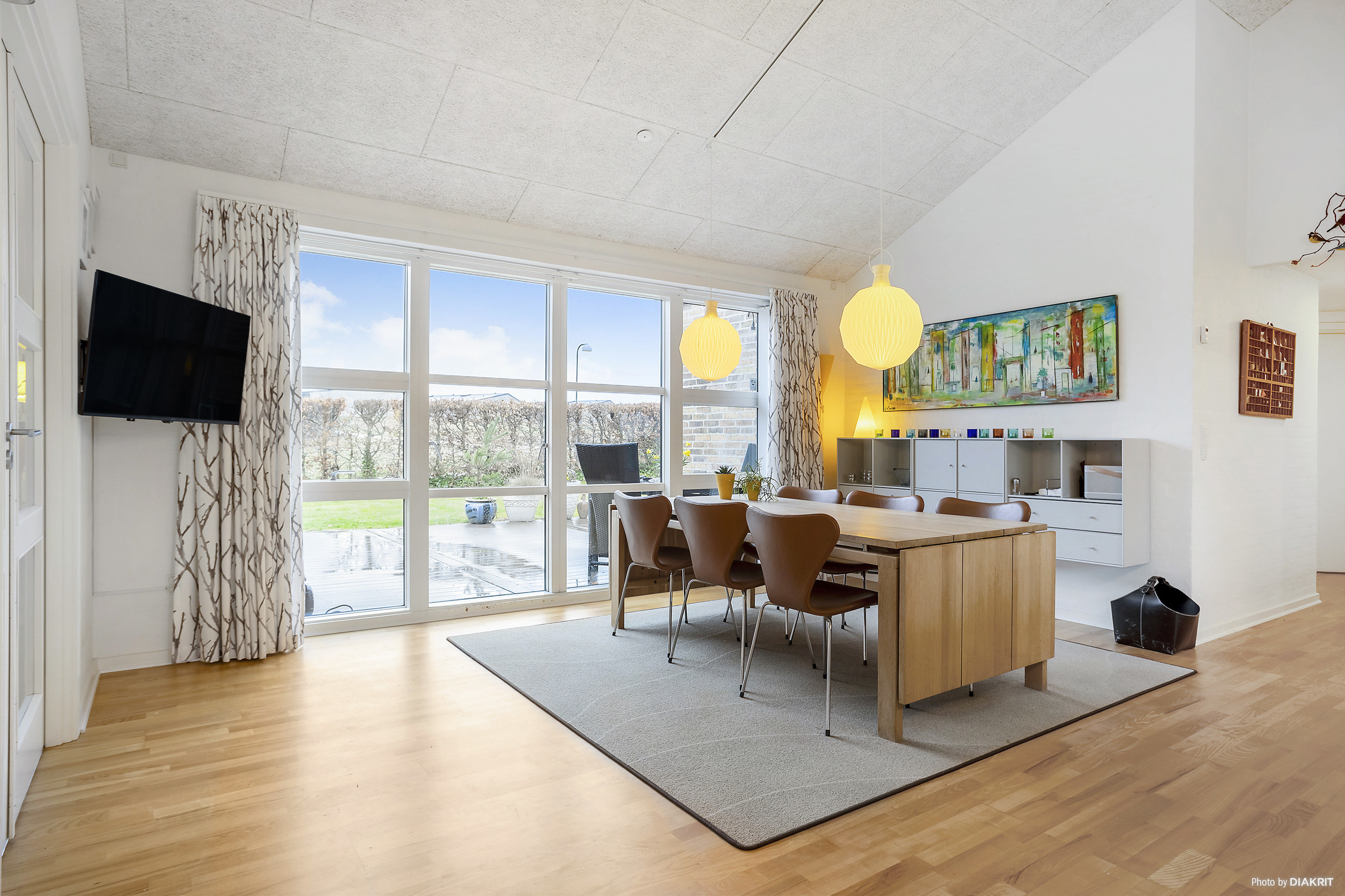 Fremhævet spisestue billede i fuldskærmstilstand. Billede af Røddalsminde 61, 8300 Odder